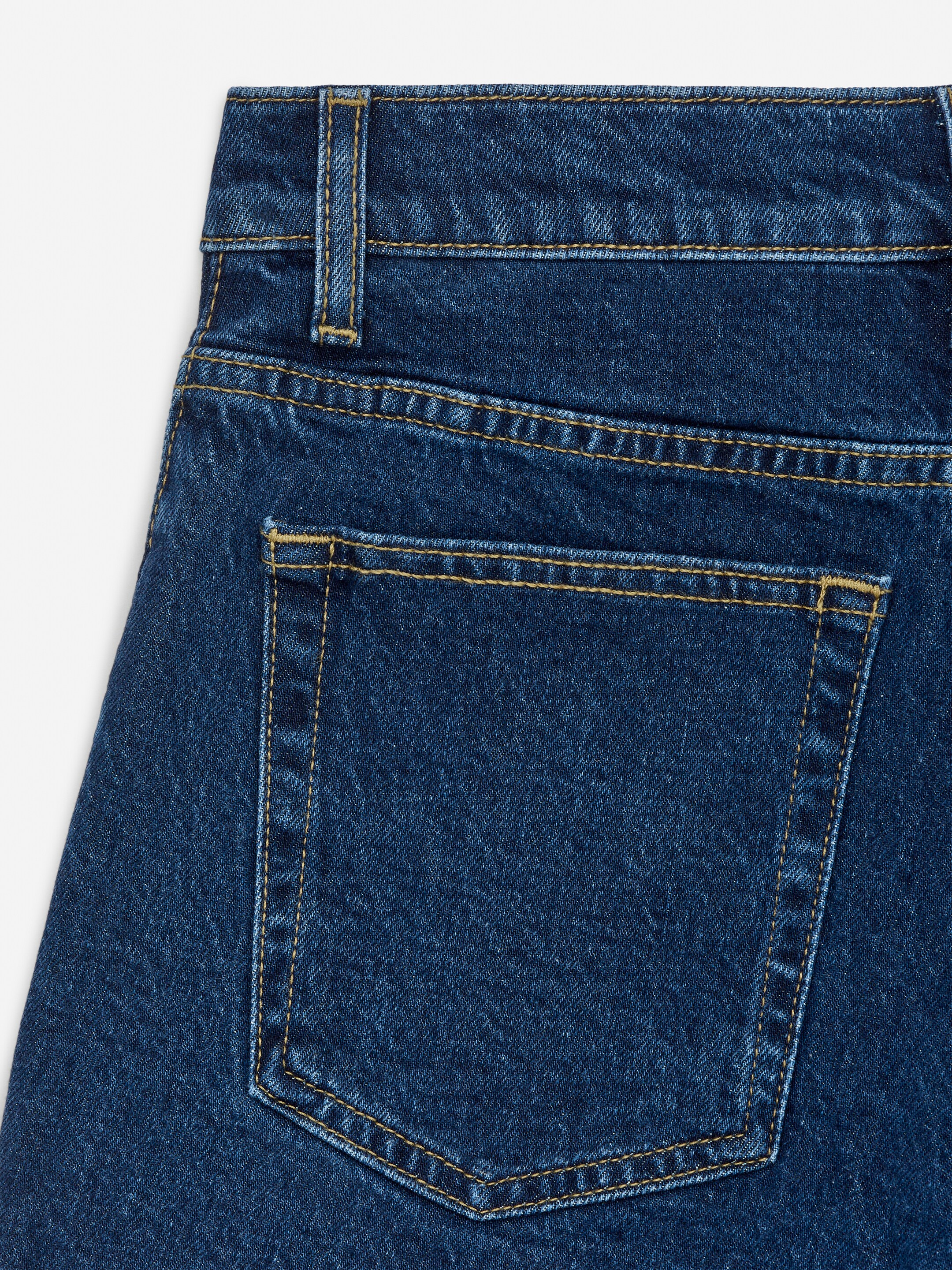 Ingrandisci l'immagine: LUPINE Patch Pocket Shorts - Dark Blue - DONNA | H&M CH 6