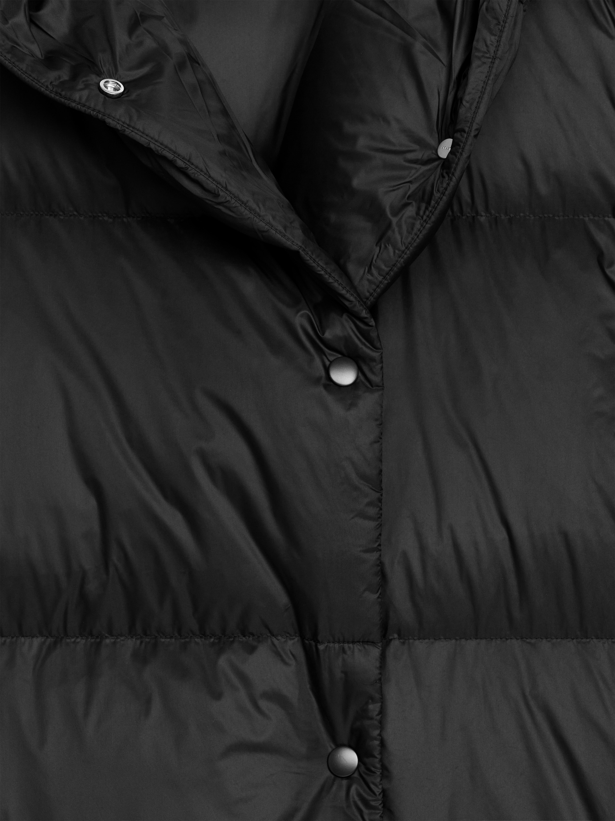 Upcycled Down Long Coat - Black - Oversized - Women - StillMedia/DescriptiveDetail - 3