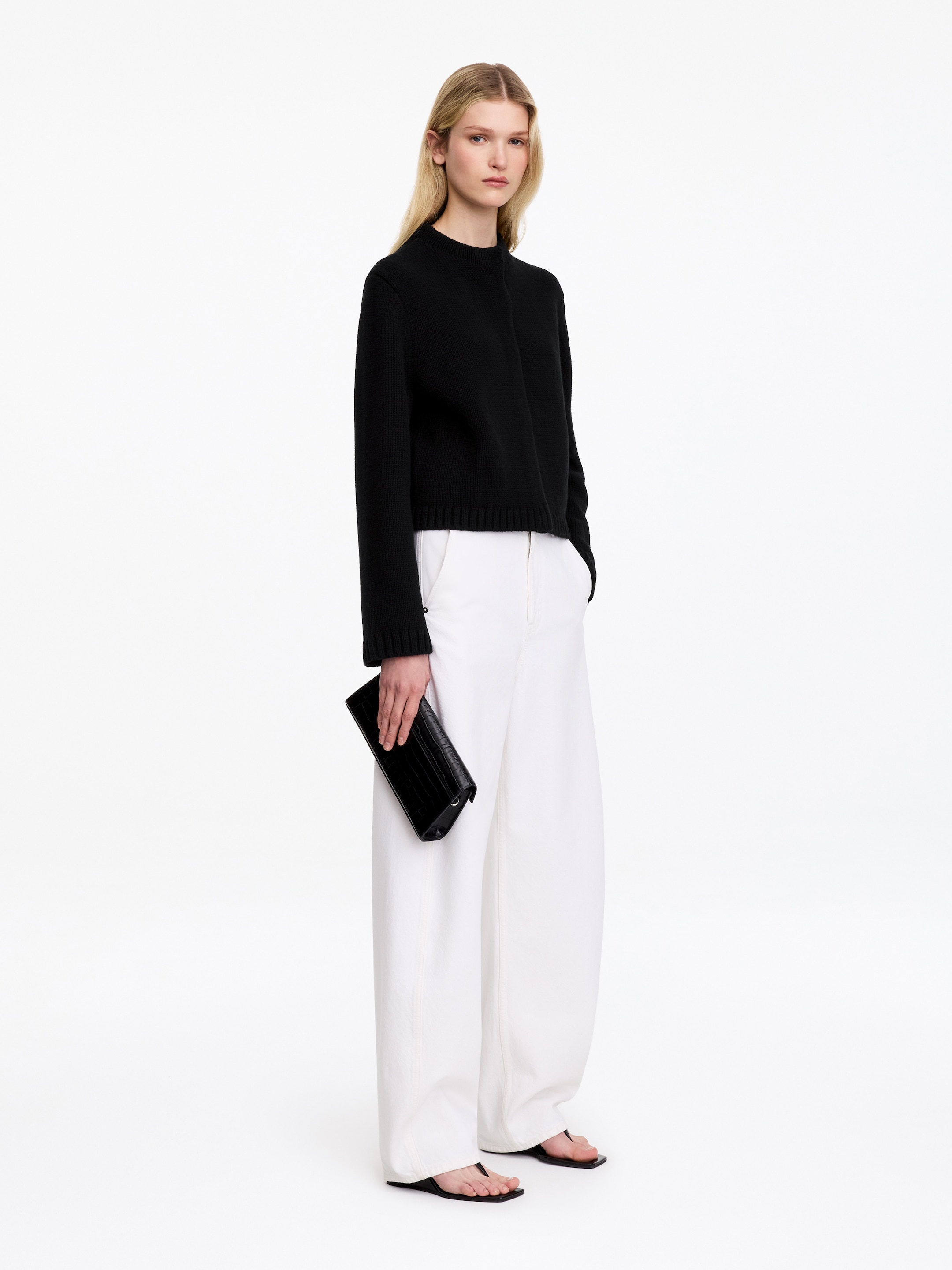 Cardigan in lana con collo a lupetto - Nero - Regular fit - women - StillMedia/Lookbook - 3