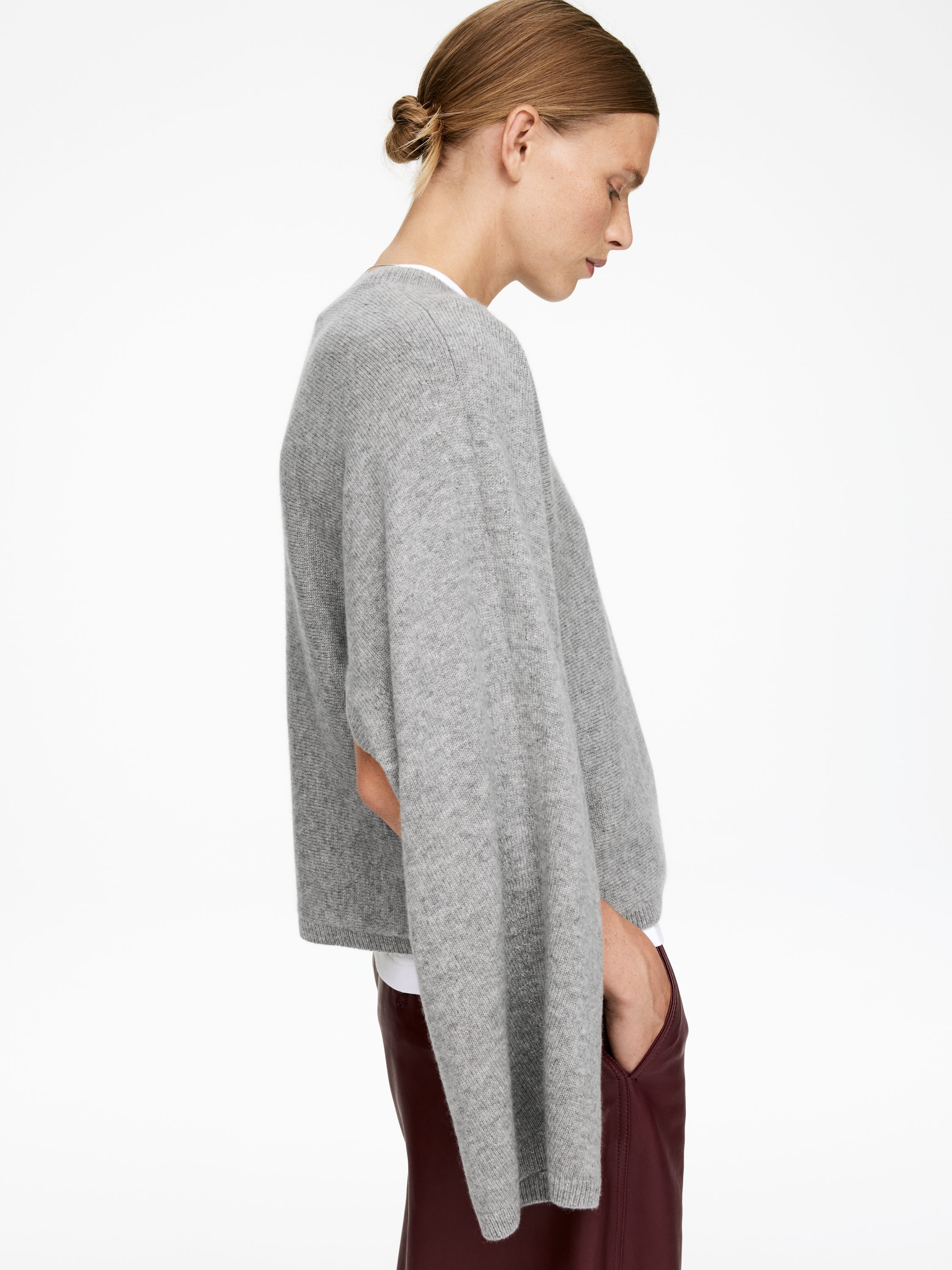 Cut-Out Pure Cashmere Jumper​ - Grey Melange - Relaxed fit - Women - StillMedia/Lookbook - 6
