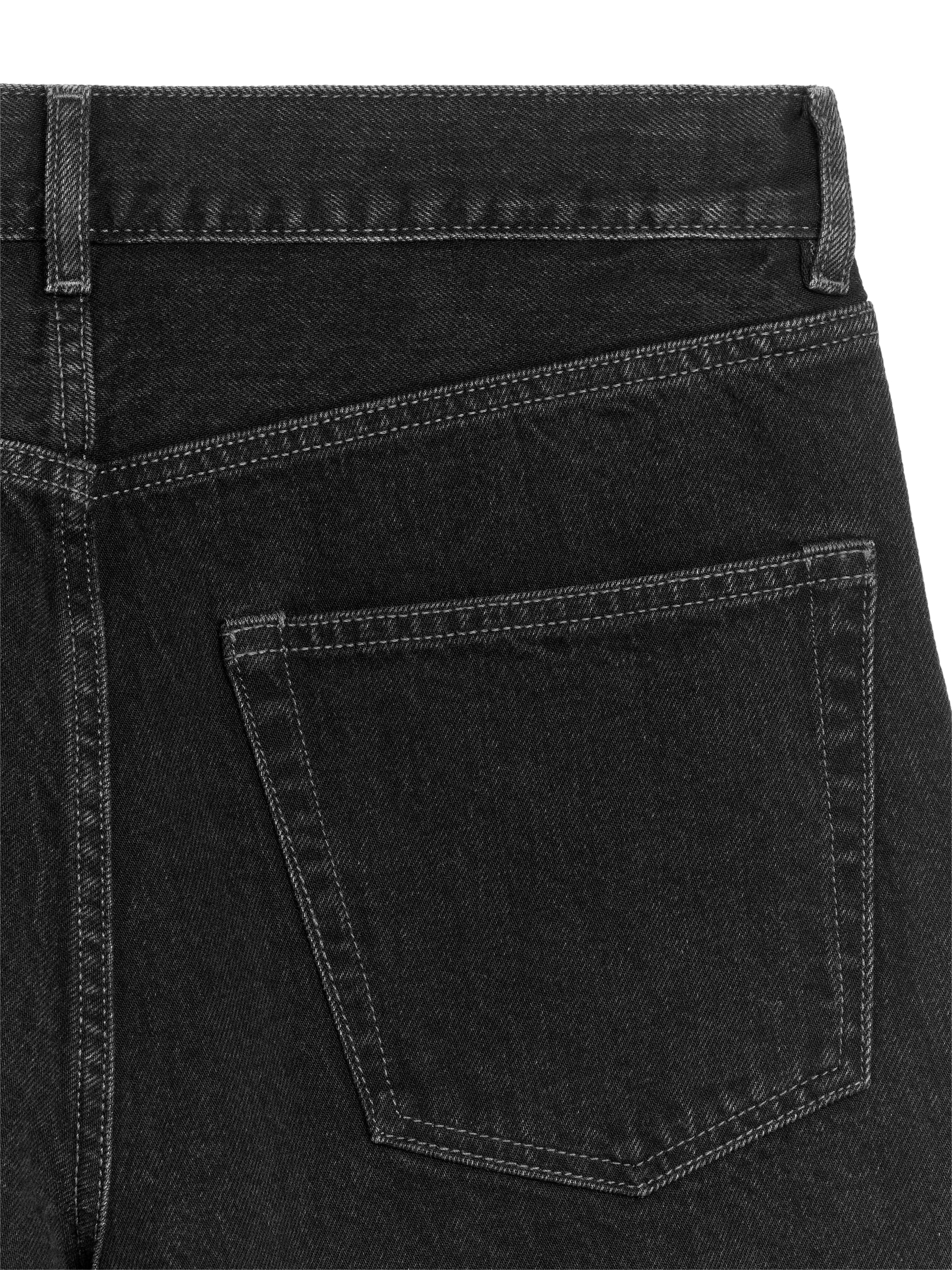 COAST Relaxed Tapered Jeans - Black - Relaxed fit - Men - StillMedia/DescriptiveDetail - 2