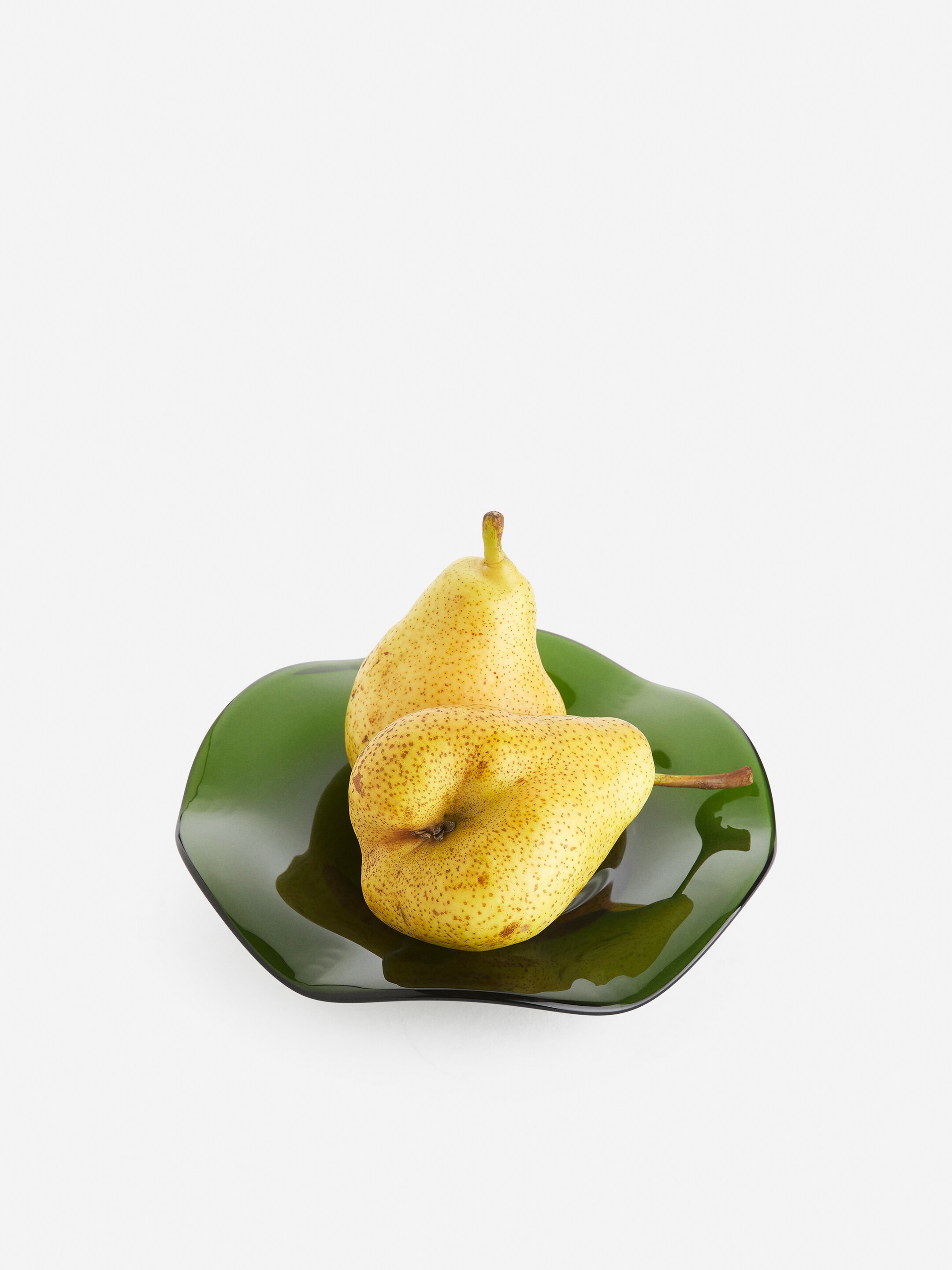 Zobacz większy obraz: Szklany talerz falisty 19 cm - Zielony - HOME | H&M PL 3