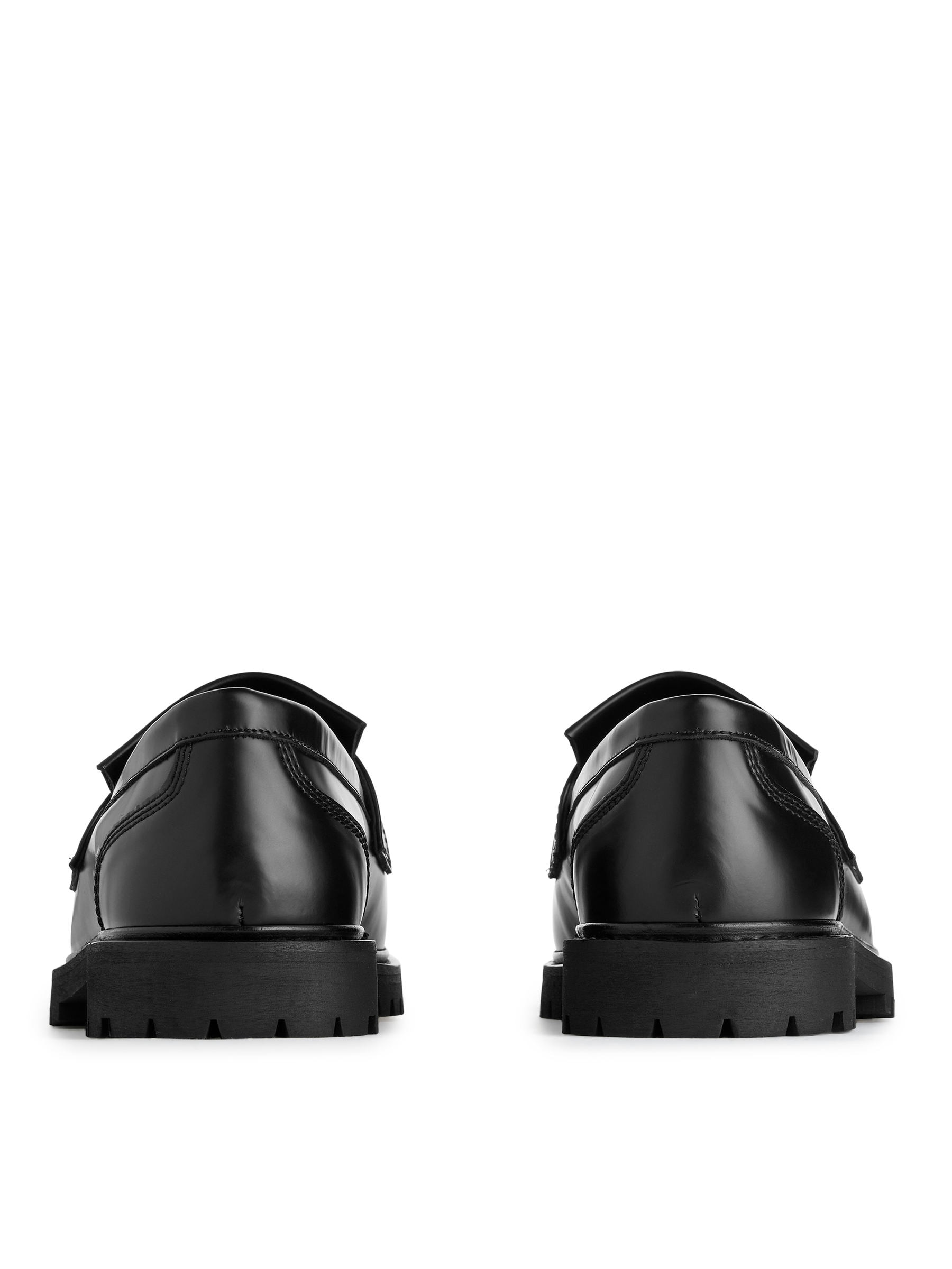 Loafer aus Leder mit Fransen - Schwarz - Herren - StillMedia/DescriptiveStillLife - 11