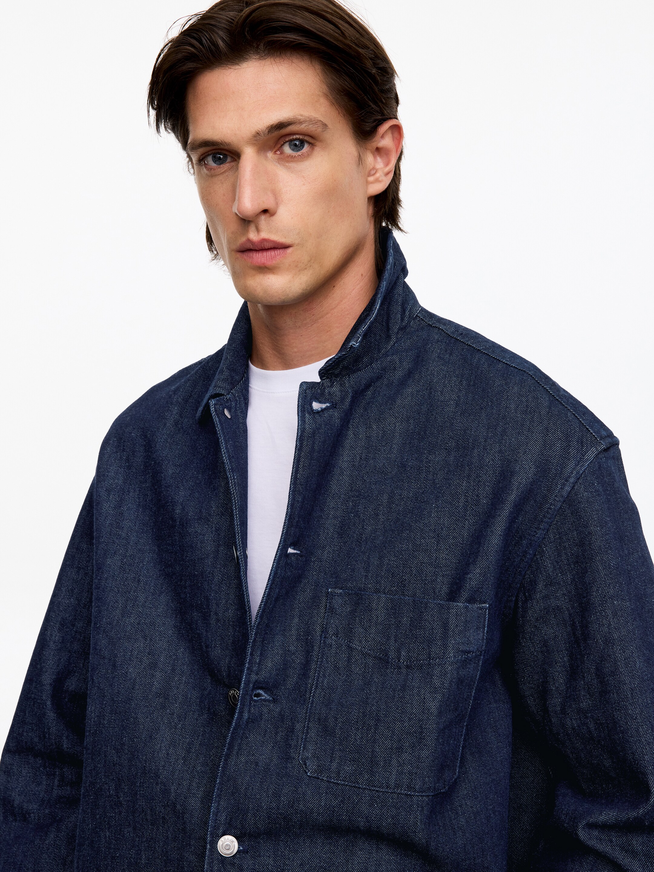 Denim Overshirt - Dark Blue - Relaxed fit - men - StillMedia/Lookbook - 2