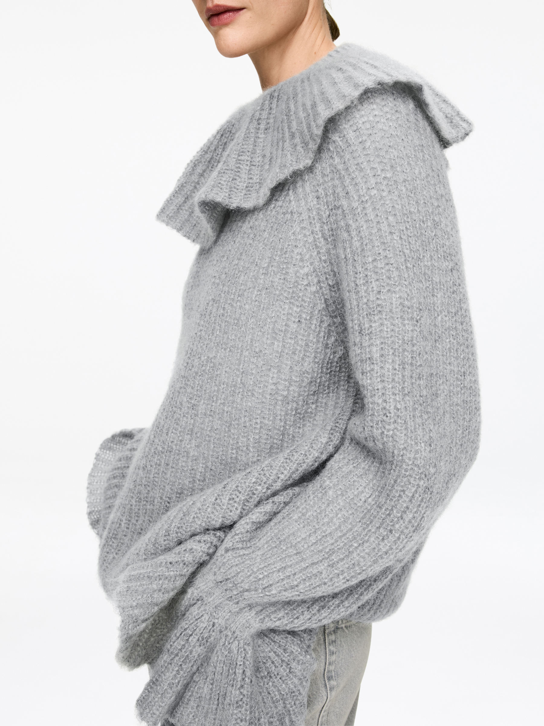 Pullover aus Mohair und Wolle mit Volants - Grau - Loose Fit - Damen - StillMedia/Lookbook - 3