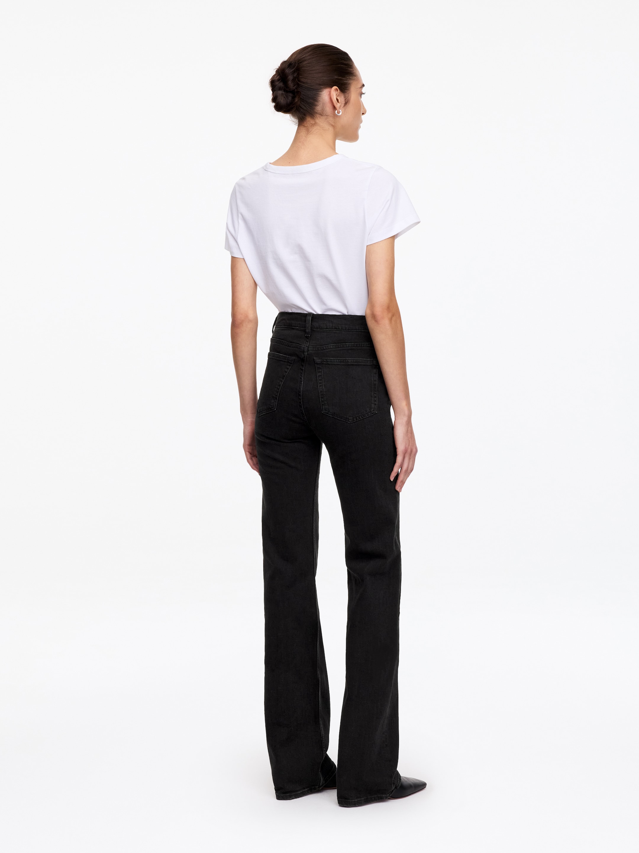 LINDEN Bootcut Jeans - Washed Black - Slim fit - women - StillMedia/Lookbook - 3