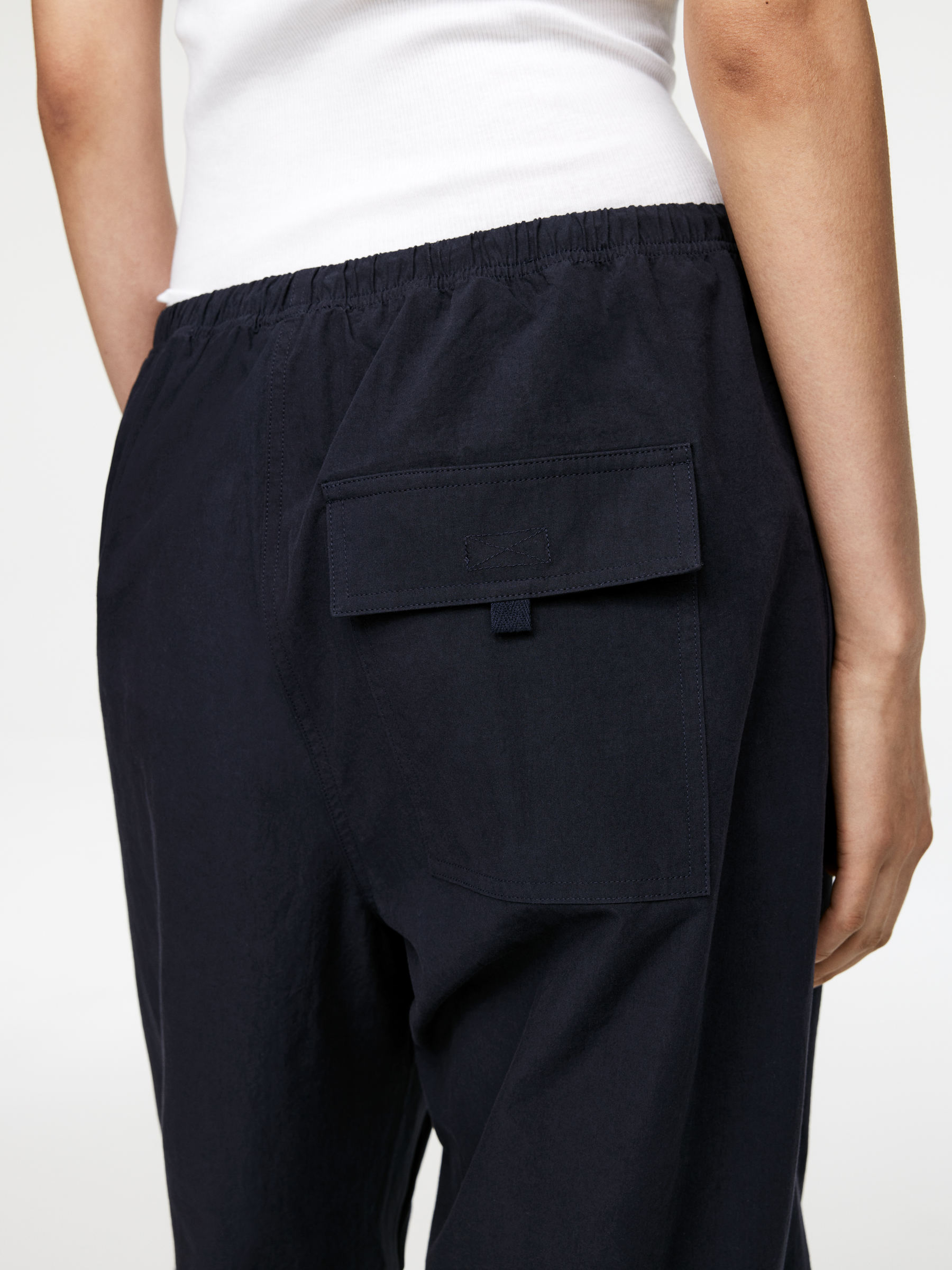 Activewear Cotton Trousers - Dark Blue - Loose fit - Women - StillMedia/Lookbook - 4