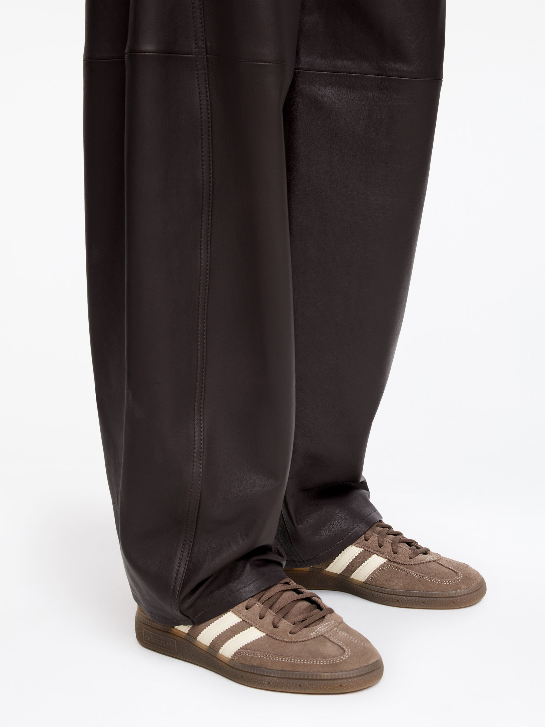 adidas Handball Spezial Trainers - Dark Beige - Women - StillMedia/Lookbook - 9