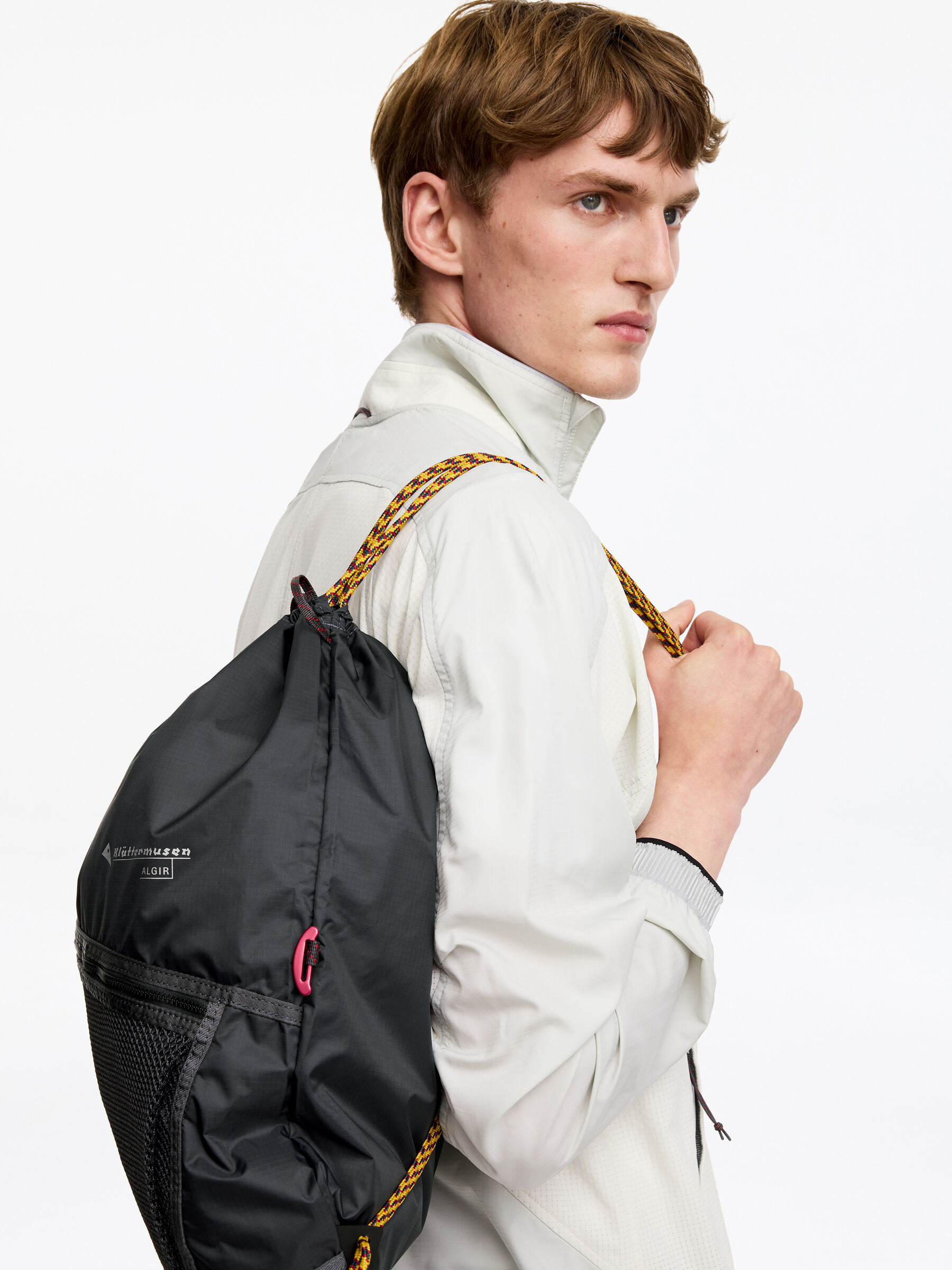 Klättermusen Algir Sack Pack - Dark Grey - Men - StillMedia/Lookbook - 9