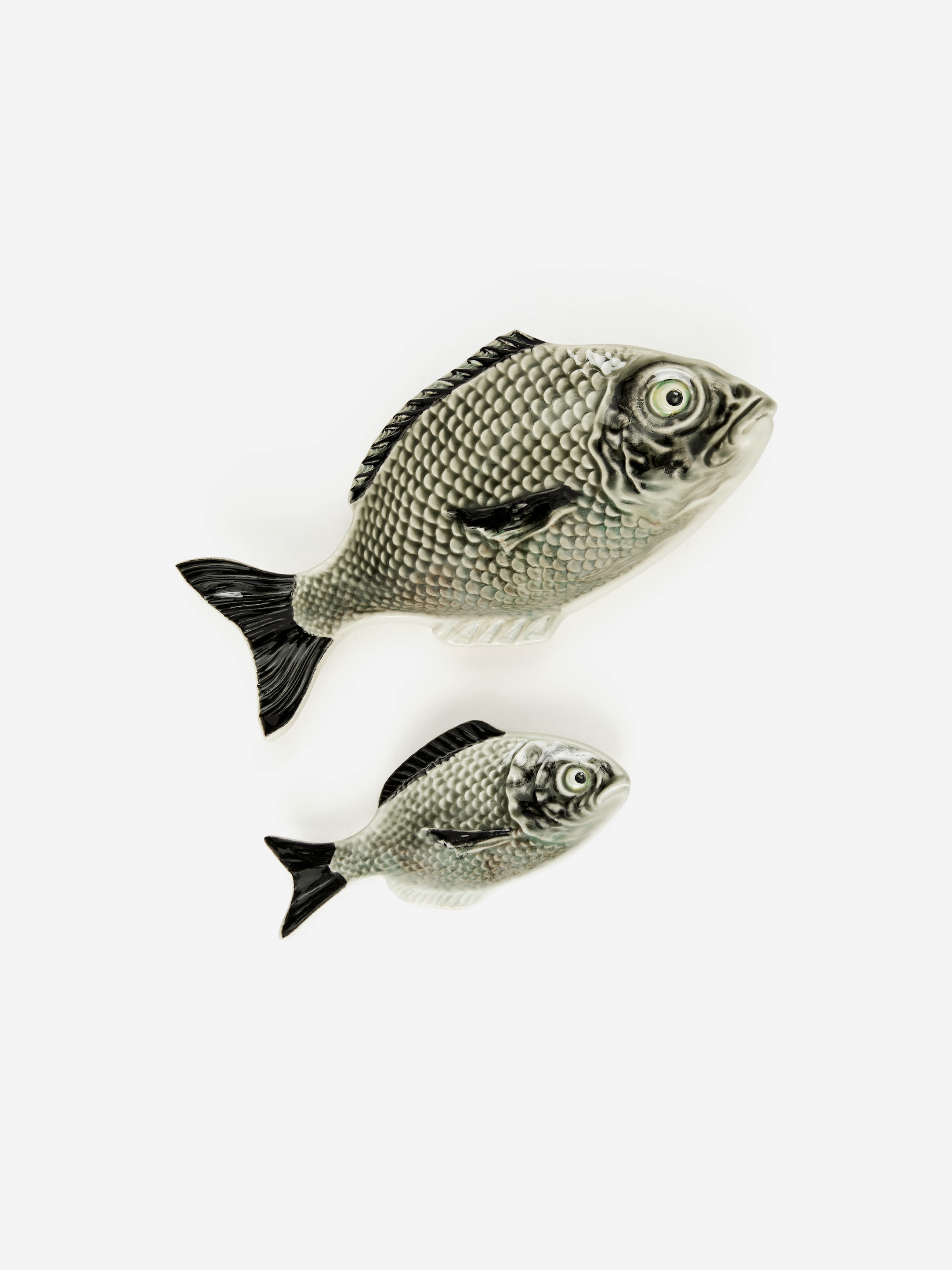 Plat poisson Bordallo Pinheiro 15 cm - gris - Maison et décoration - StillMedia/DescriptiveDetail - 1