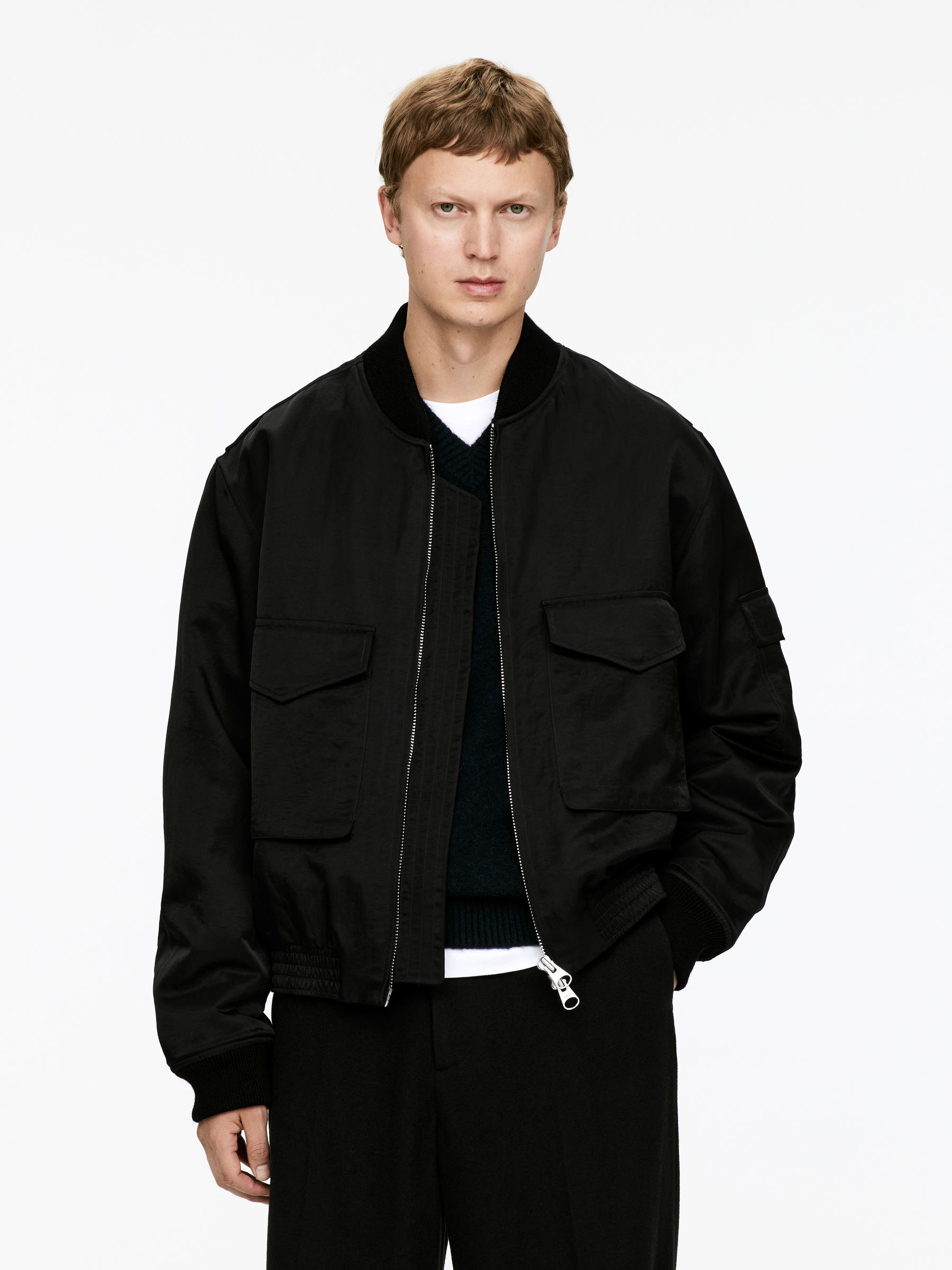 Light-Padded Nylon Jacket - Black - Loose fit - Men - StillMedia/Lookbook - 6