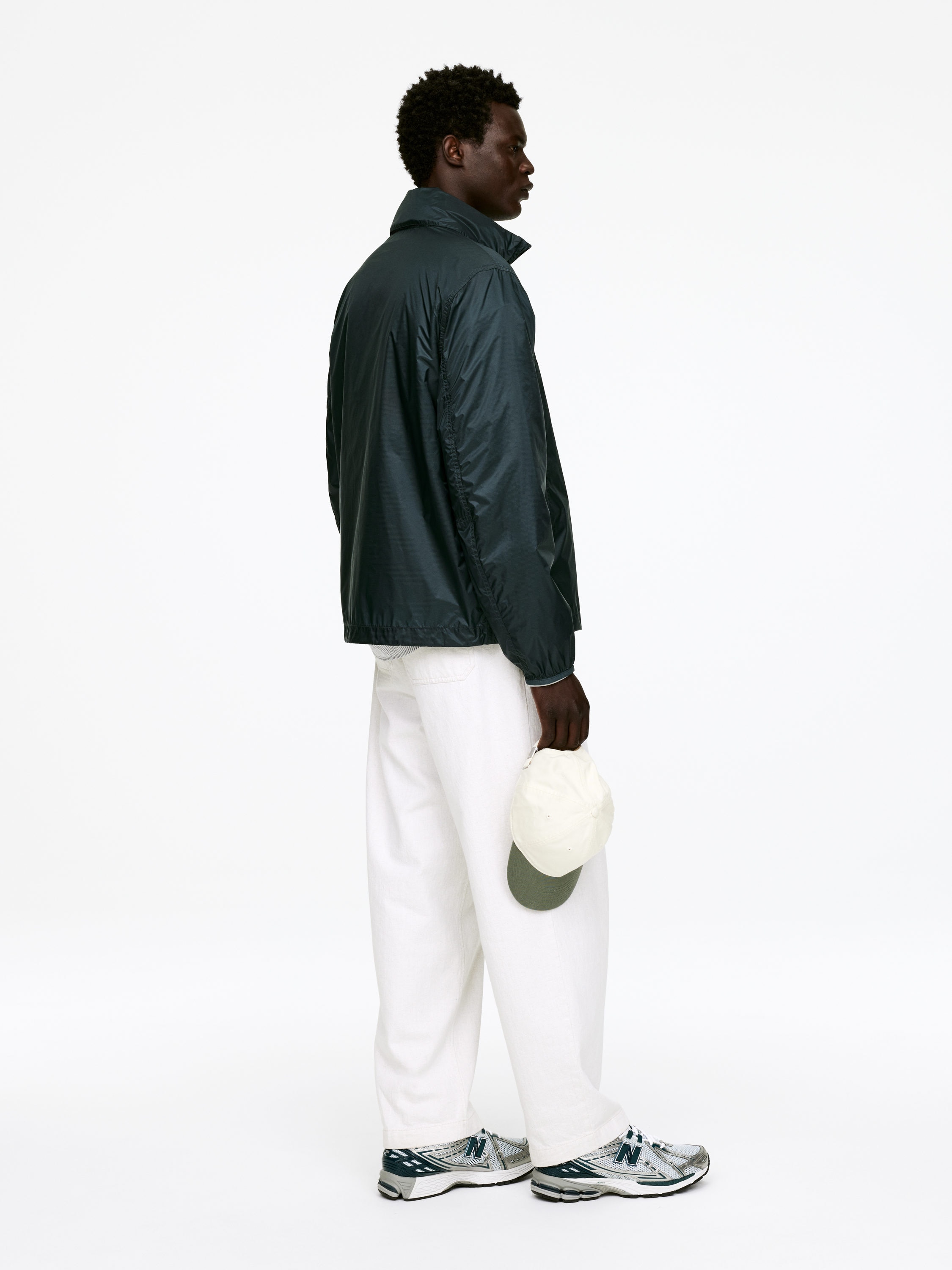 Nylon Windbreaker - Green - Regular fit - Men - StillMedia/Lookbook - 4