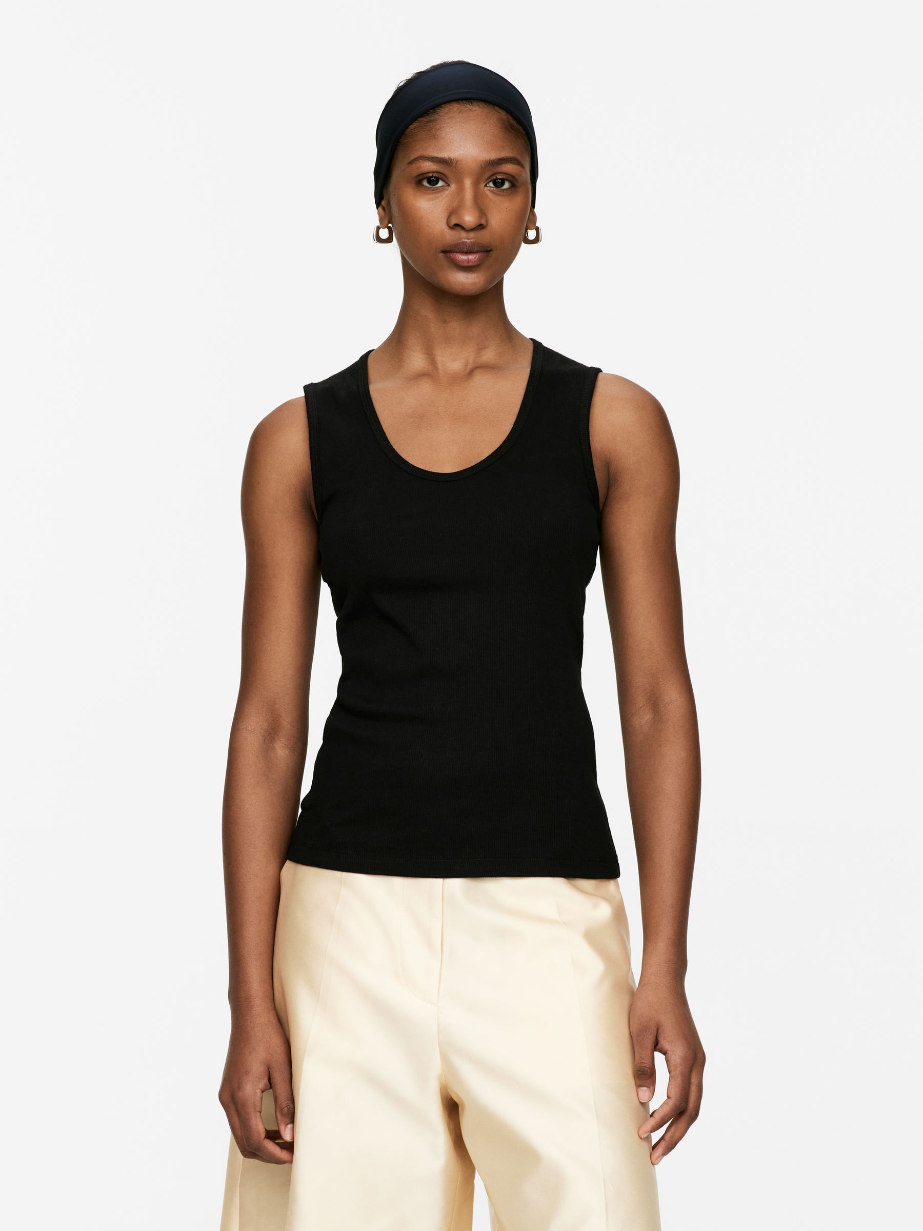 Rib Tank Top - Black - Slim fit - Women - StillMedia/Lookbook - 25