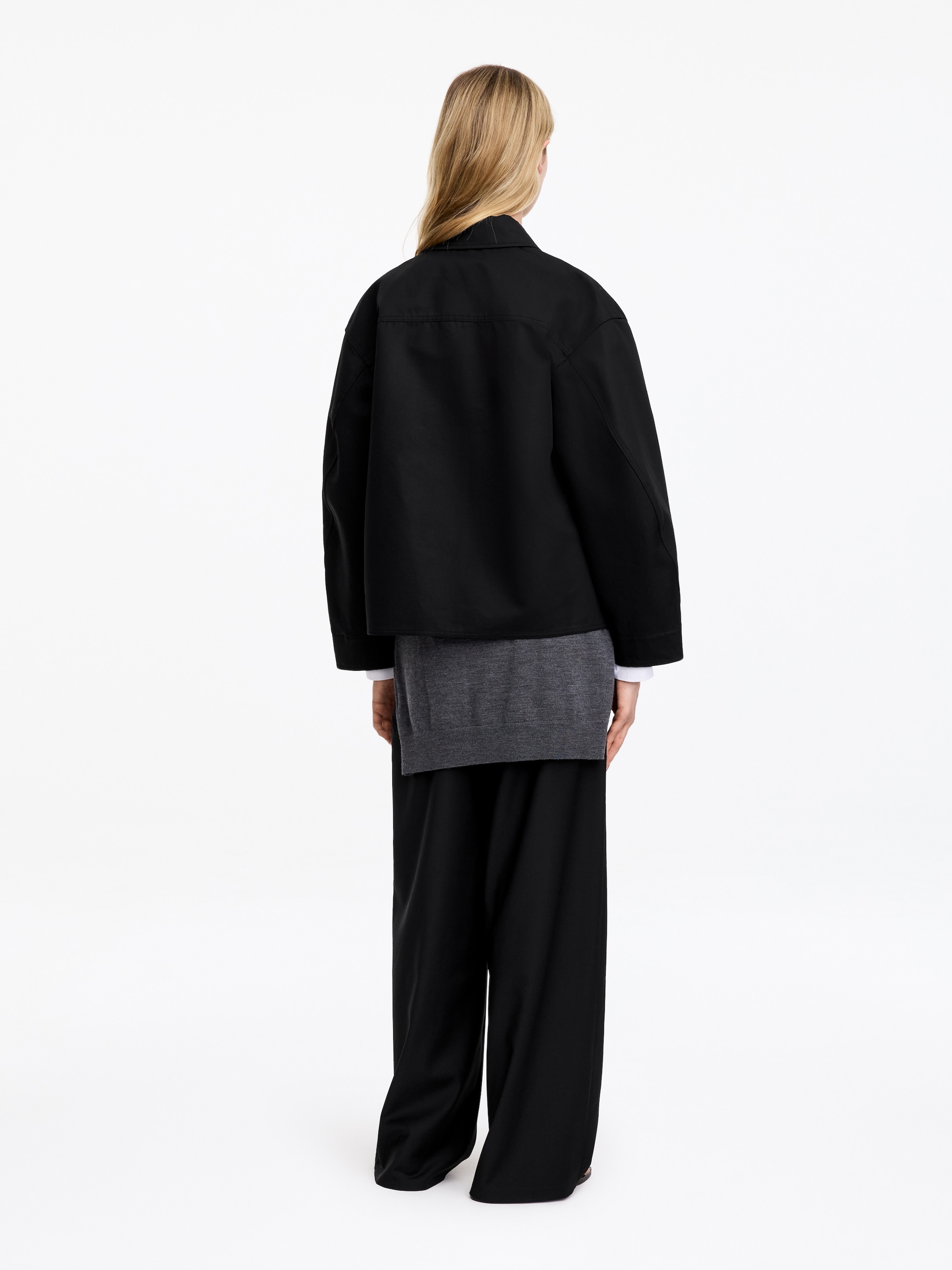 Sobrecamisa estructurada - Negro - Corte holgado - women - StillMedia/Lookbook - 8