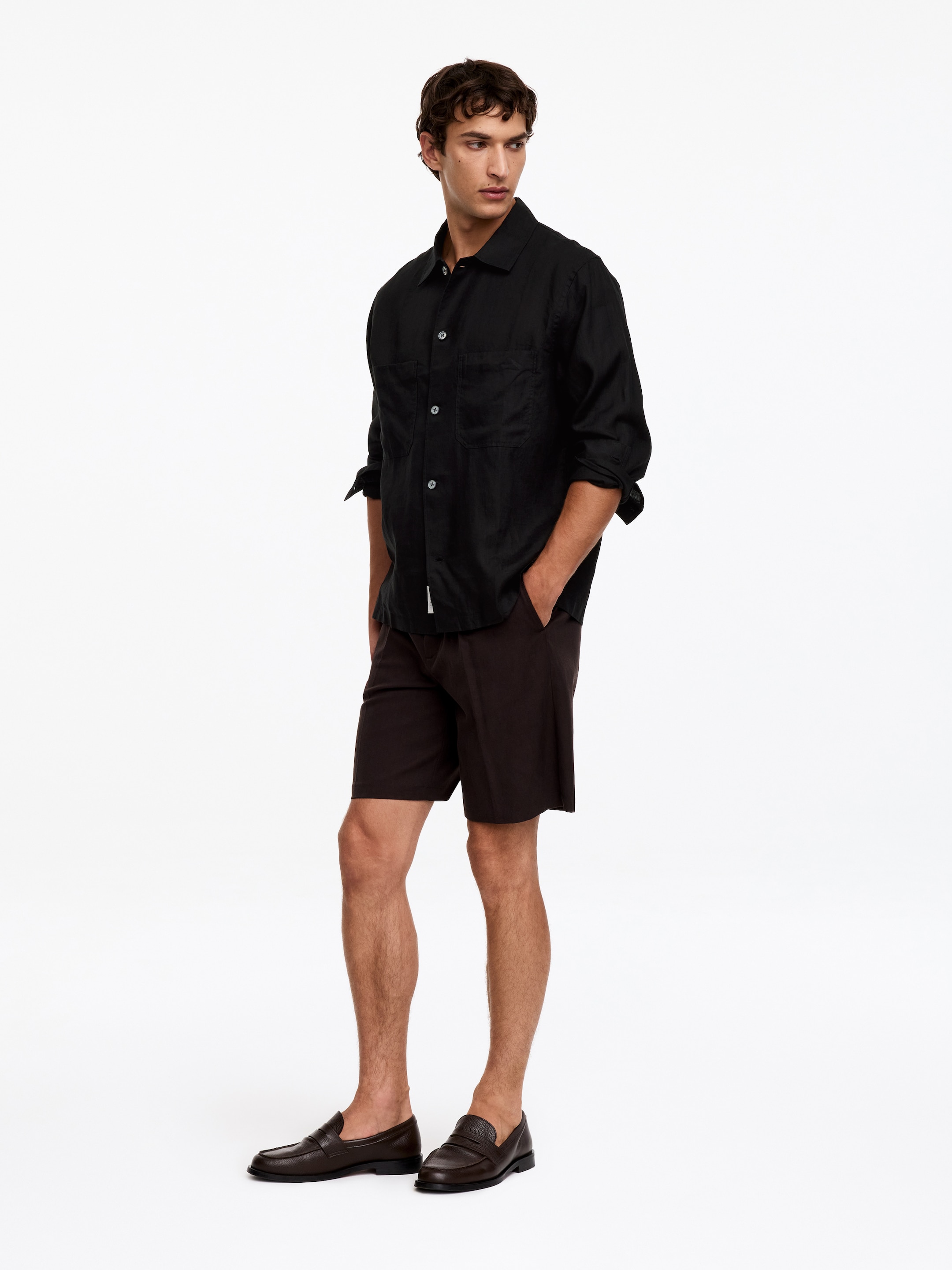 Lniana koszula o luźnym kroju - Czarny - Luźny fason - Men - StillMedia/Lookbook - 5
