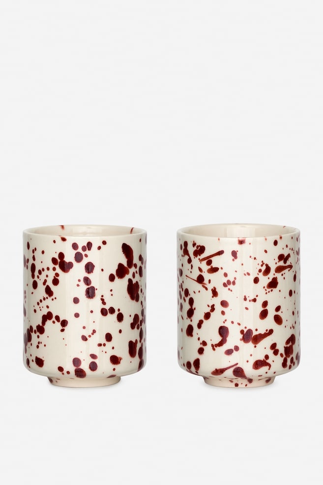 Lot de 2 tasses en grès - Blanc cassé/Rouge/Écru/Éclaboussures bleues/Points Bleus/Blanc cassé/Vert trempé/Blanc cassé/Bleu clair trempé/Blanc/Bleu foncé/Rose/Blanc cassé - 1