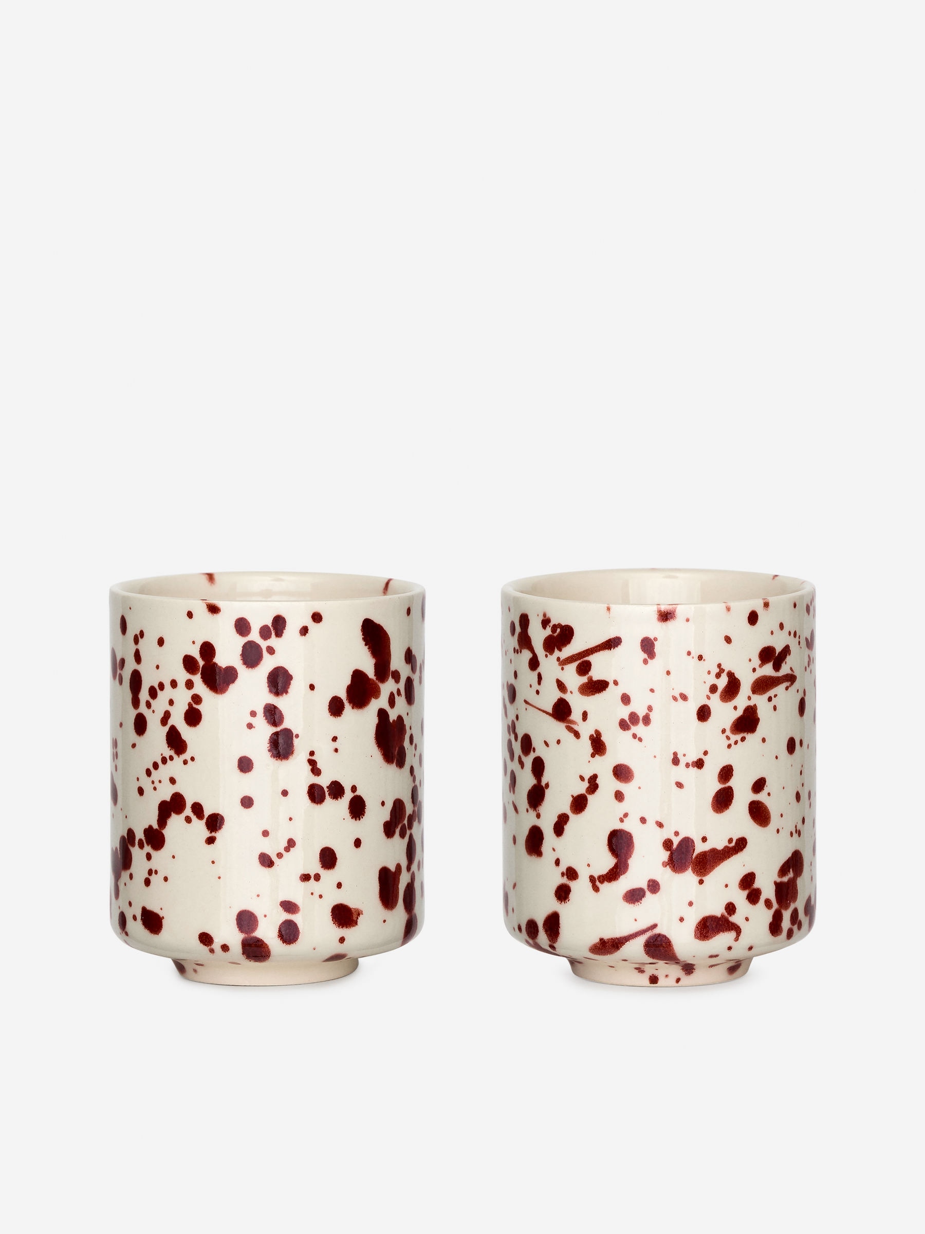 Stoneware Cups Set of 2 - Off White/Red - Homeware - StillMedia/DescriptiveStillLife - 2