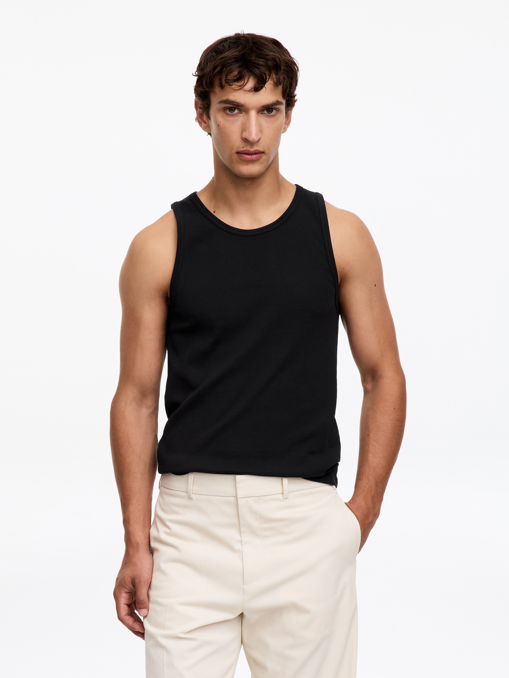 Top de tirantes de tipo deportivo de canalé - Negro - Corte ajustado - Men - StillMedia/Lookbook - 2