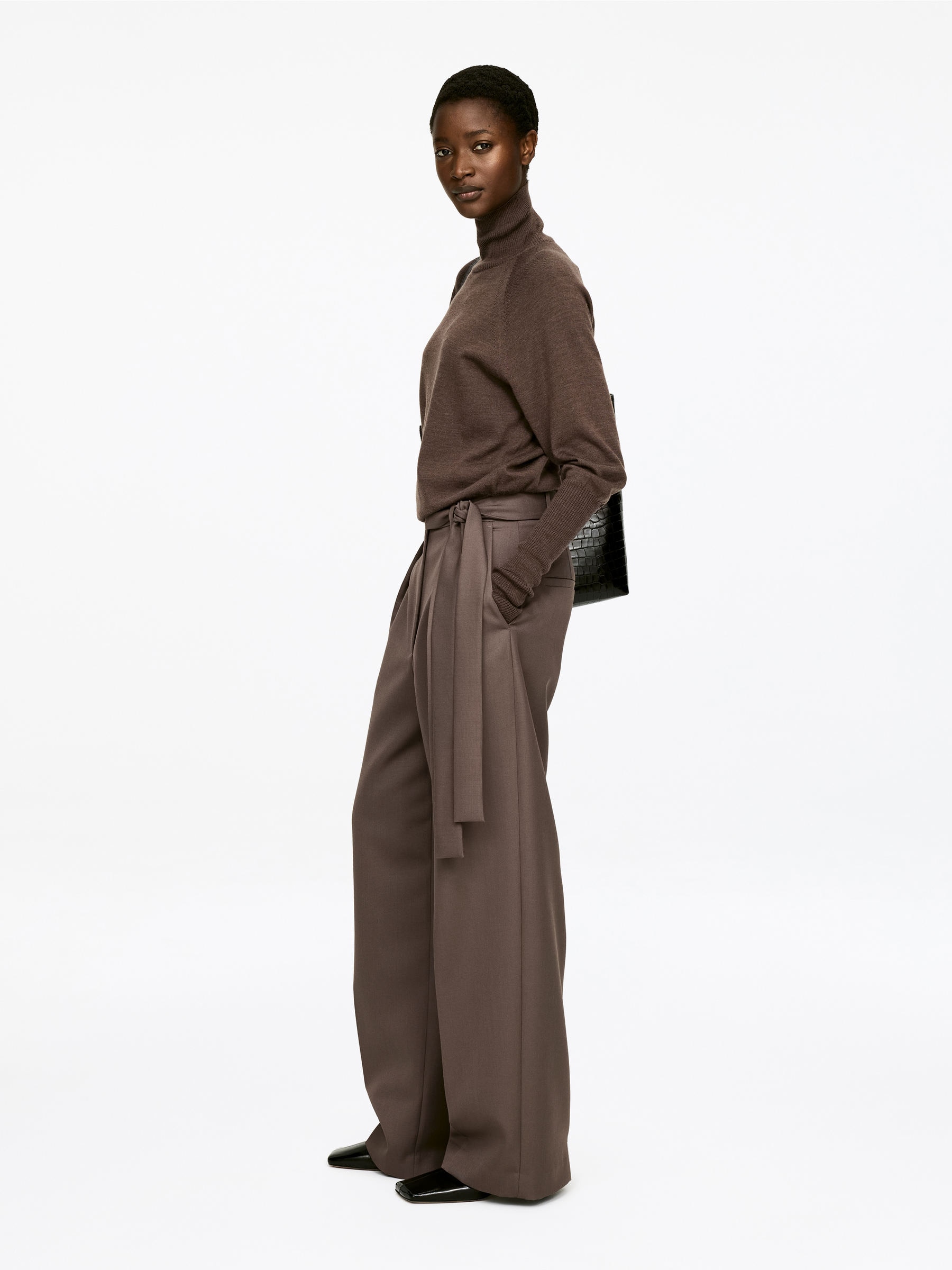 Tailored Wool-Blend Trousers - Dark Mole - Relaxed fit - Women - StillMedia/Lookbook - 4