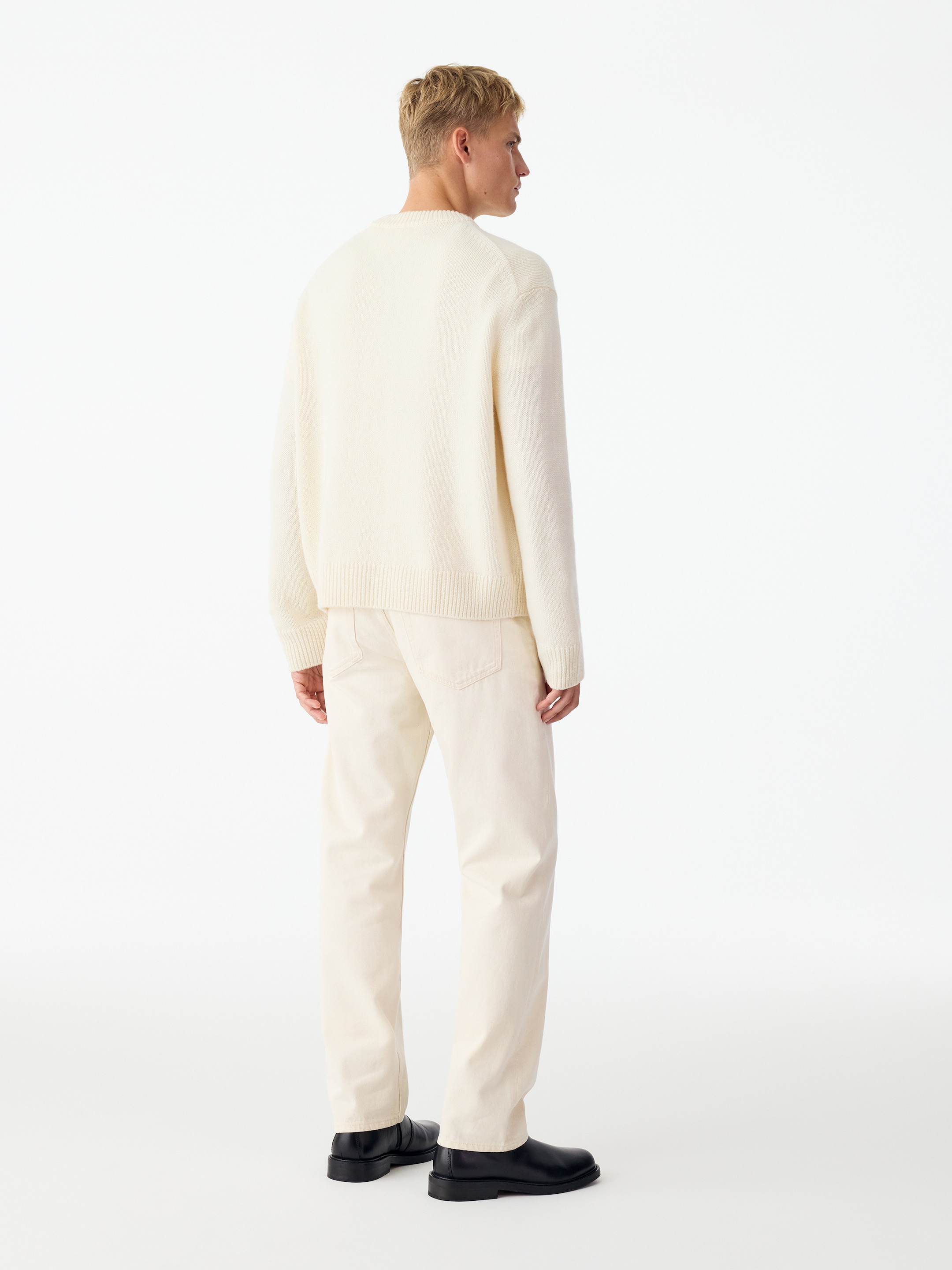 Heavy Knit Wool Jumper - Off White - Relaxed fit - men - StillMedia/Lookbook - 8