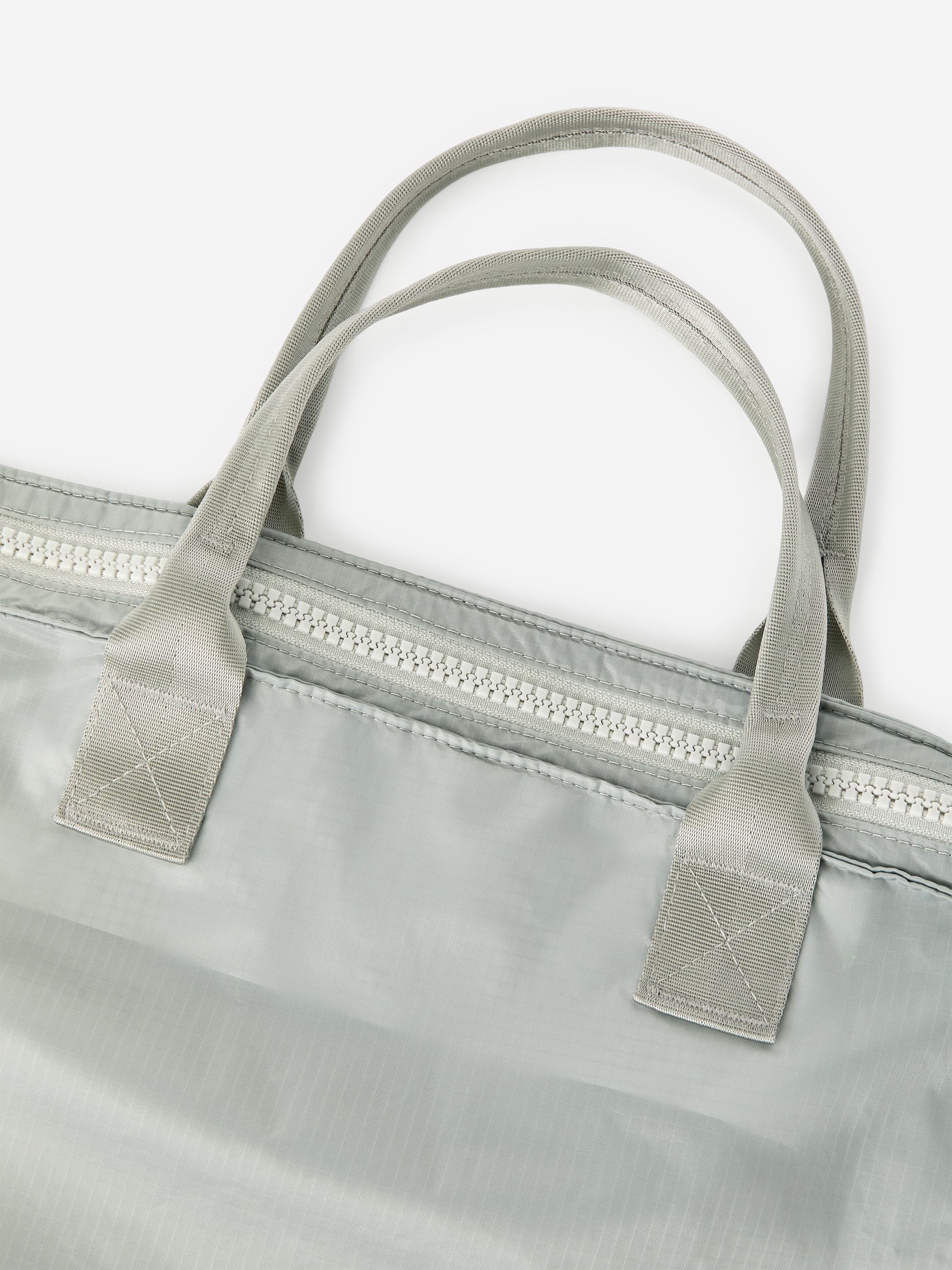 Ripstop Messenger Bag - Sage Green - Men - StillMedia/DescriptiveDetail - 3