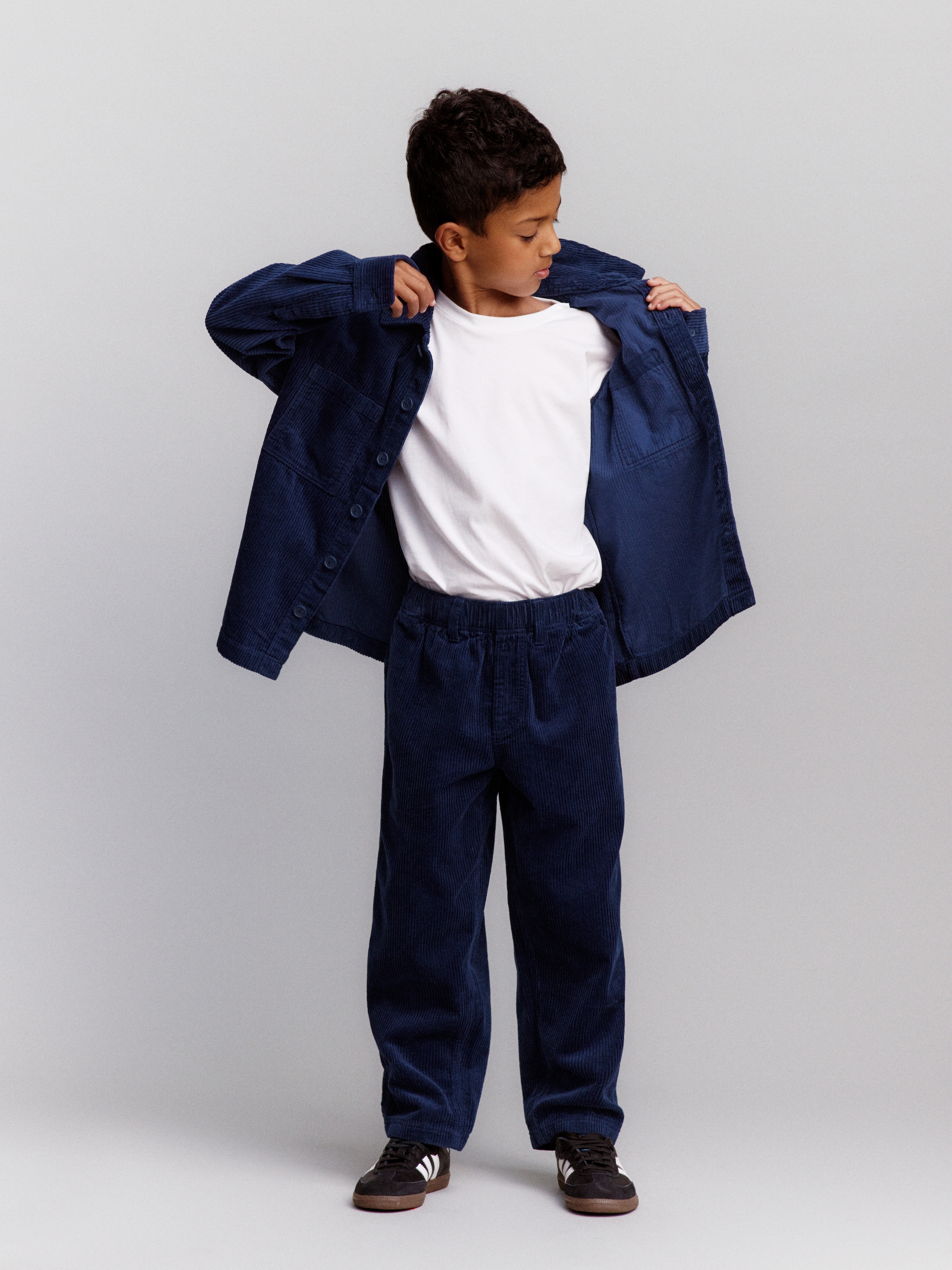 Corduroy Overshirt - Dark Blue - Regular fit - children - StillMedia/Environmental - 1
