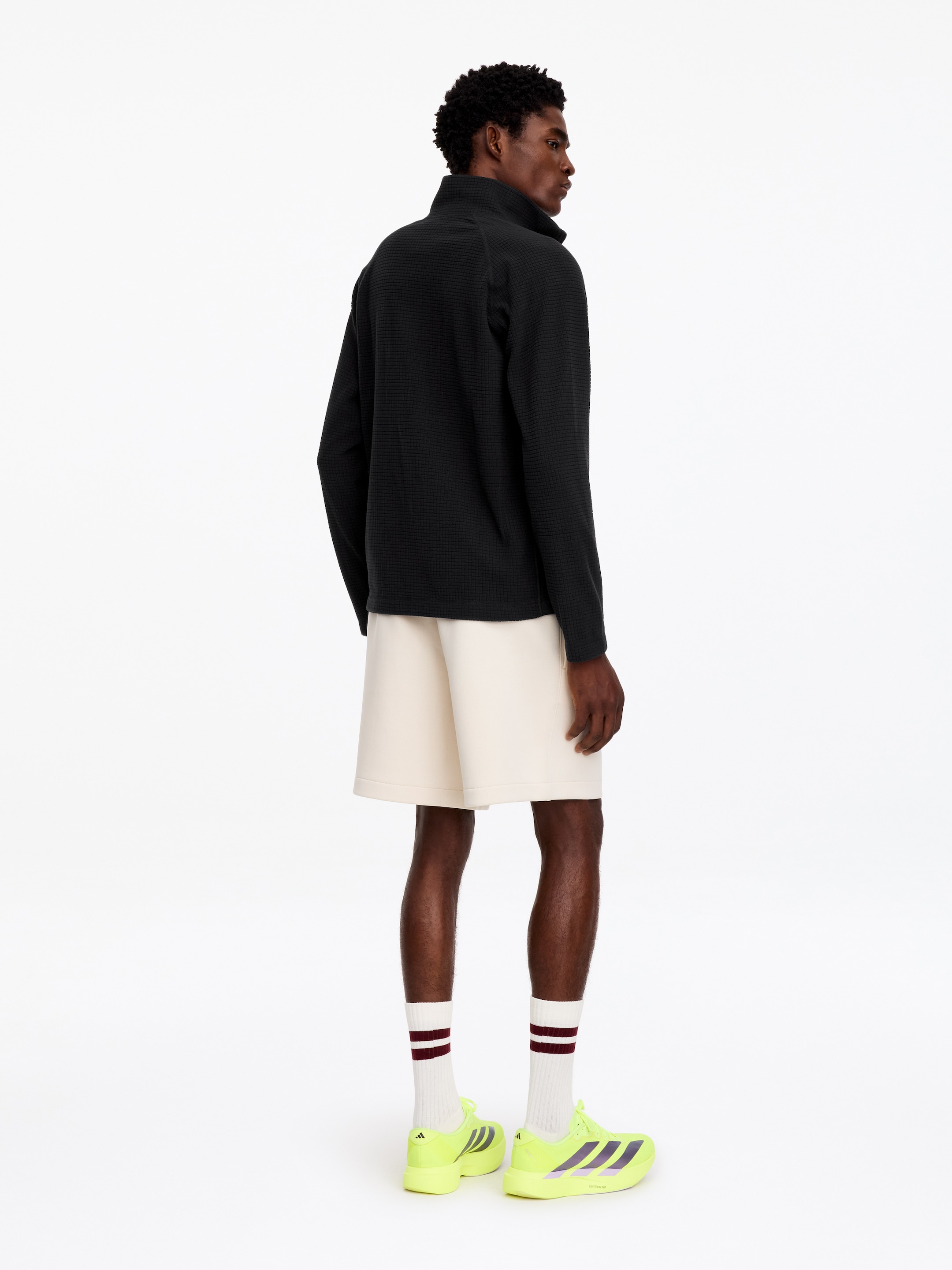 ARKET ACTIVE Fleecejacke mit Gittermuster - Schwarz - Regular Fit - men - StillMedia/Lookbook - 5