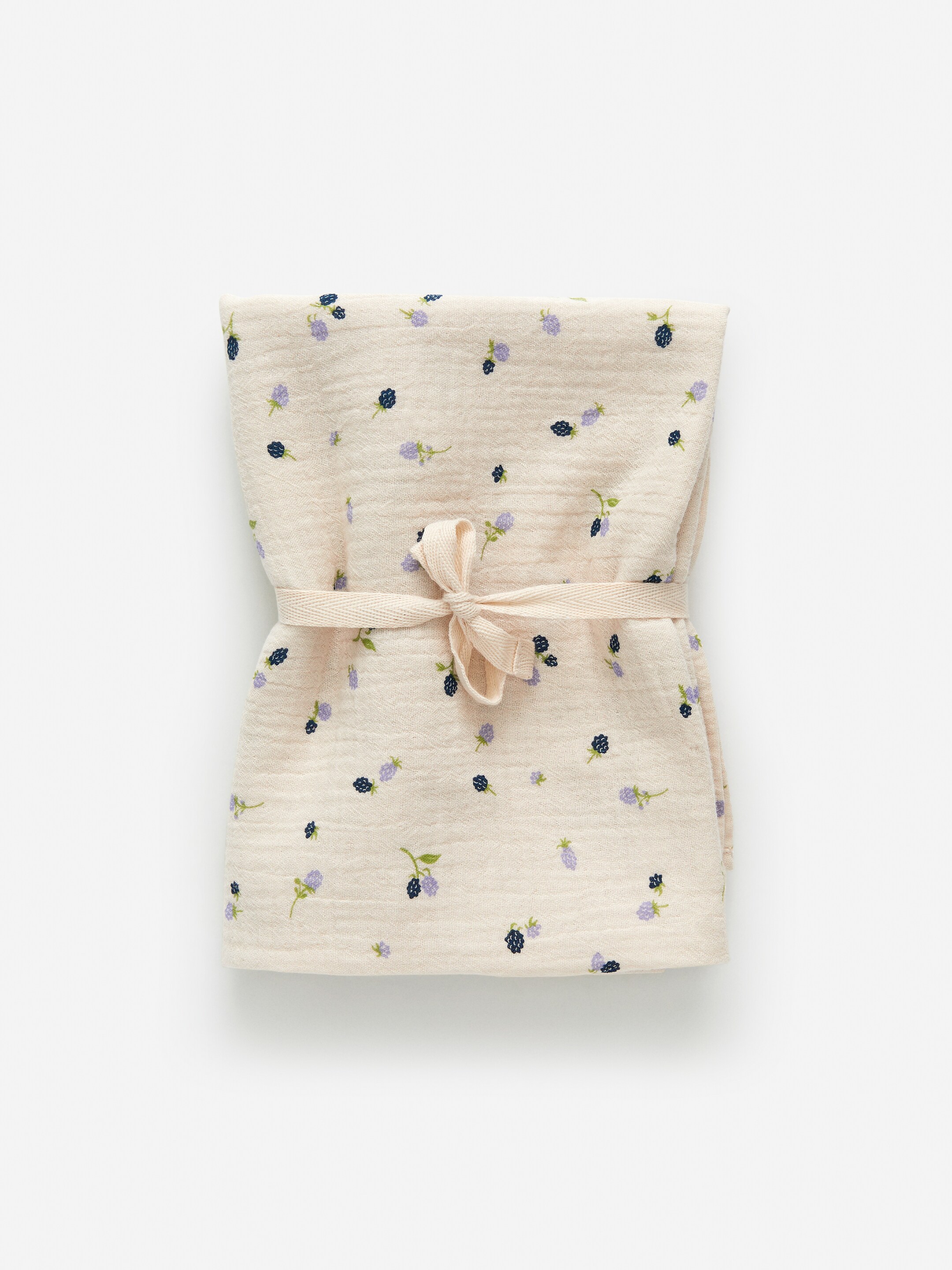 Zobrazit větší obrázek: Mušelínová deka - Off White/Blackberries - DĚTI | H&M CZ 2