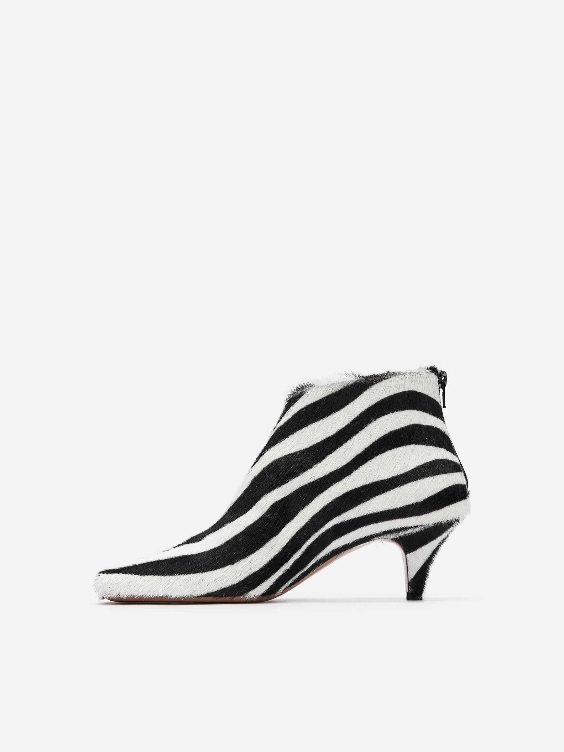 Stiefelette mit Zebramuster - Weiß/Schwarz/Zebramuster - Damen - StillMedia/DescriptiveStillLife - 6