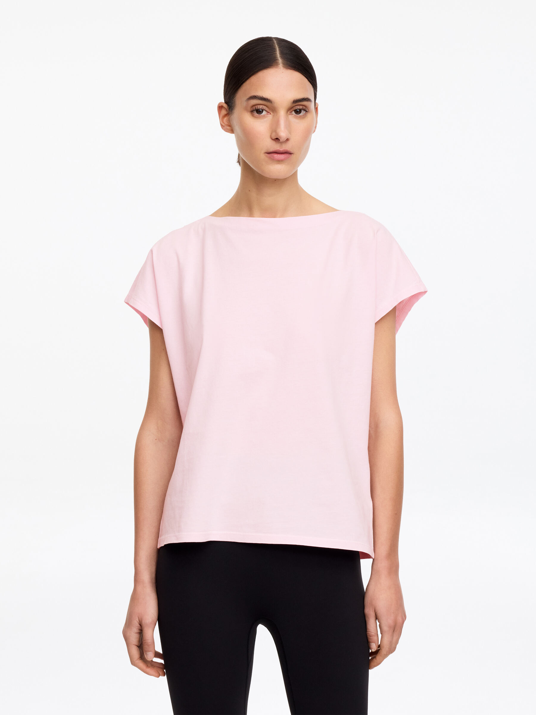 Båtringad topp-#E0C3D0-18991