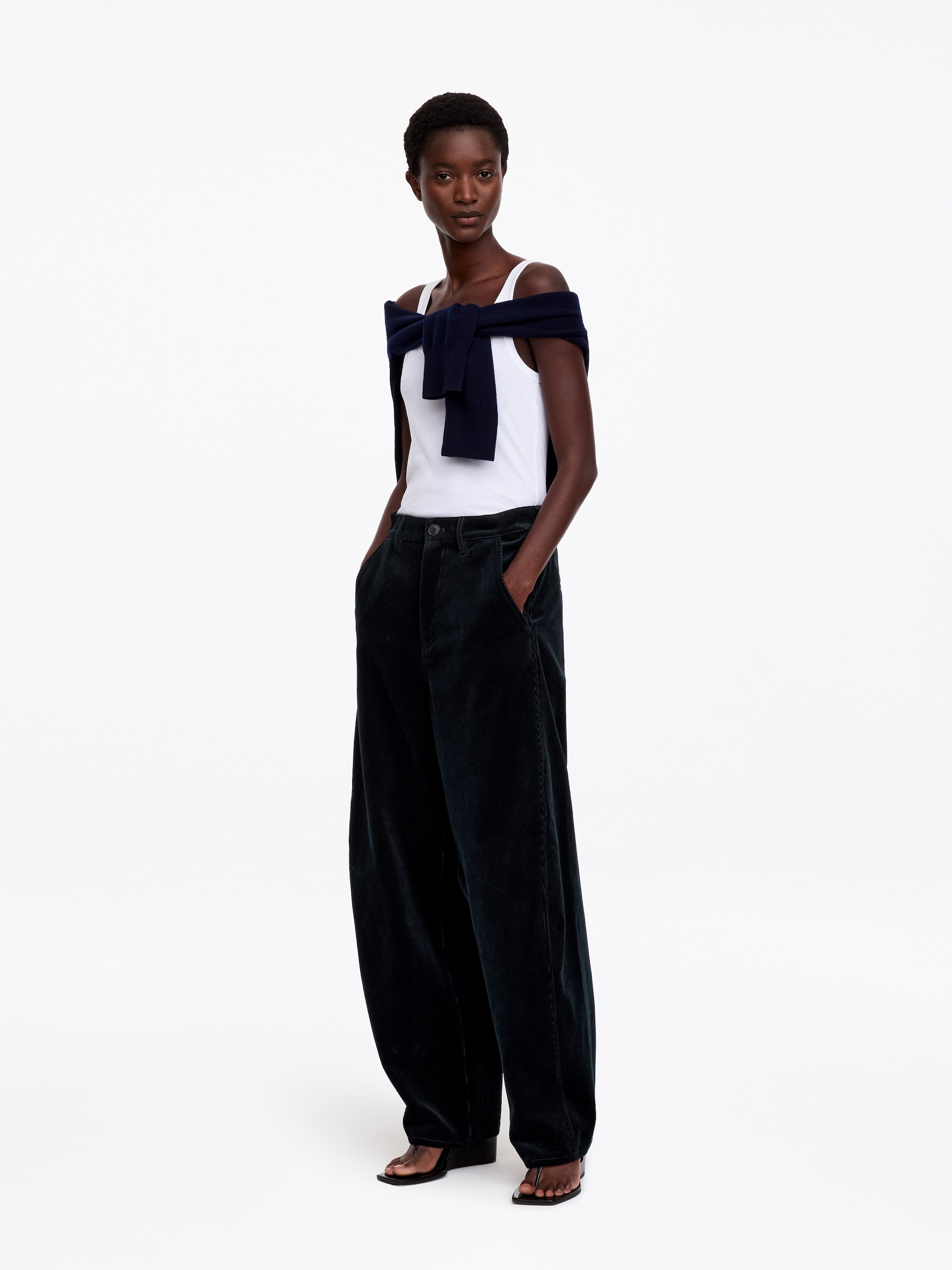 Corduroy Barrel Trousers - Blue - Regular fit - women - StillMedia/Lookbook - 3