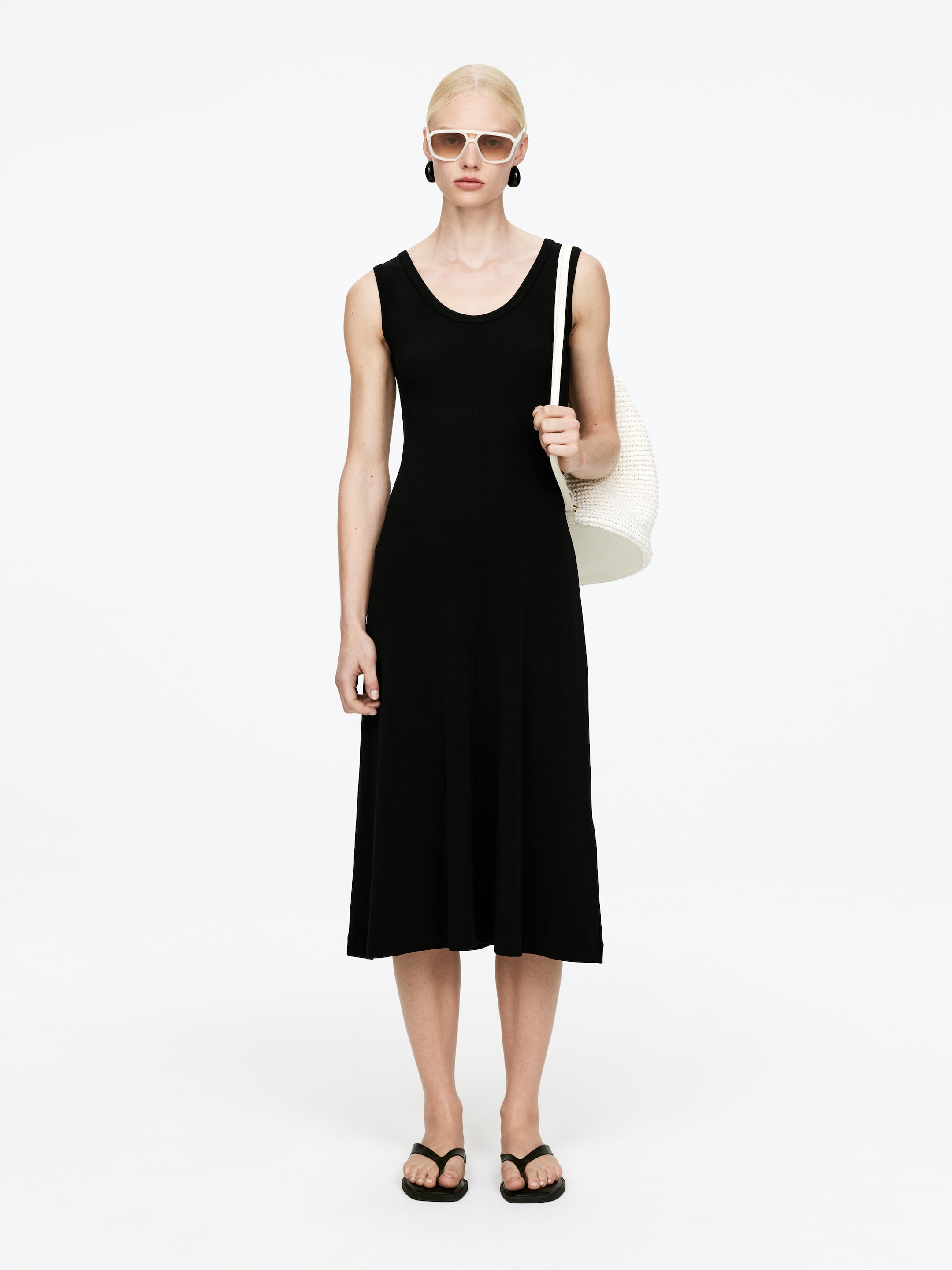 Visualizza immagine più grande: Abito in jersey a coste - Nero - DONNA | H&M IT 1