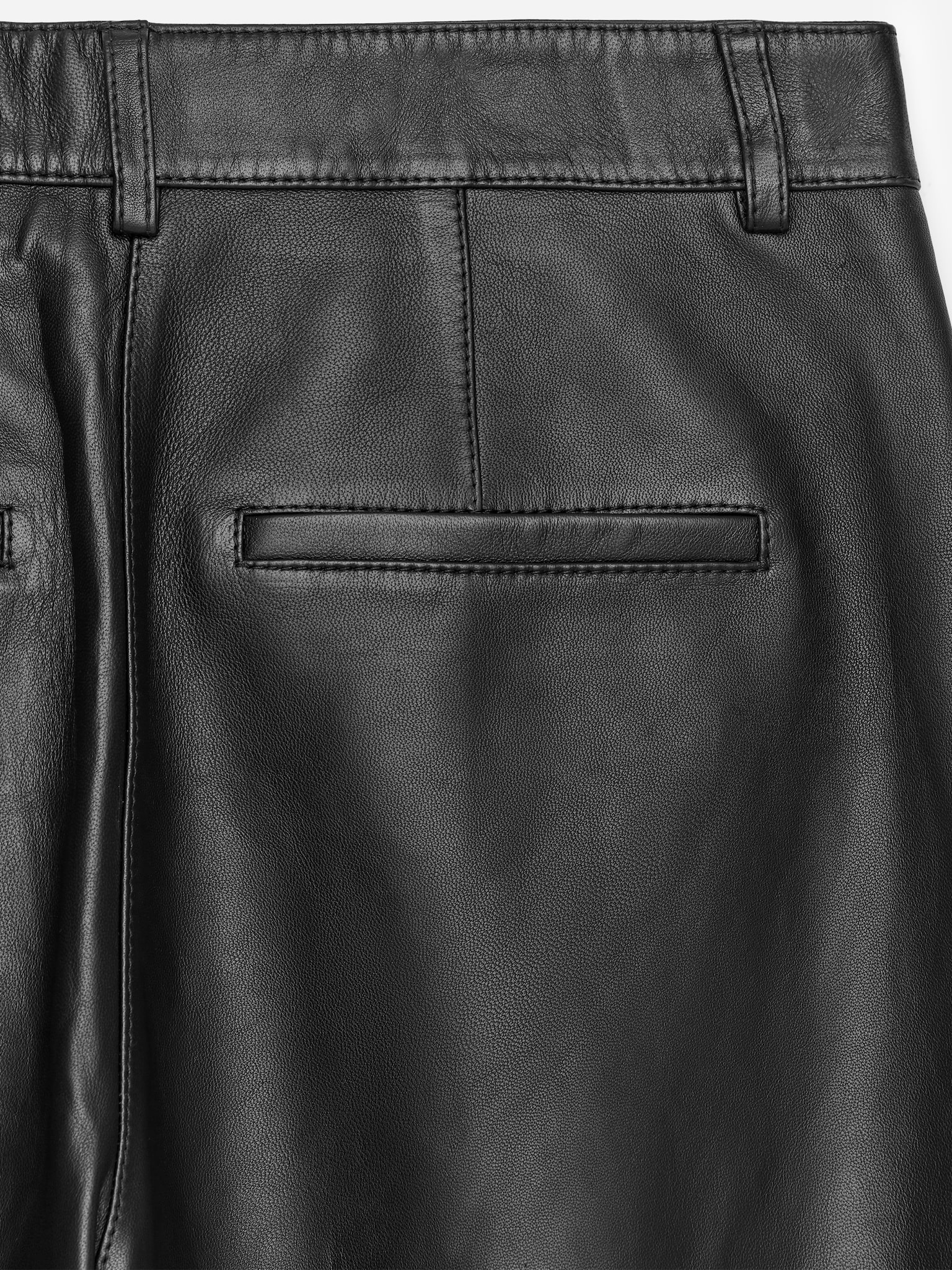 Pantaloni in pelle dalla vestibilità rilassata - Nero - 2