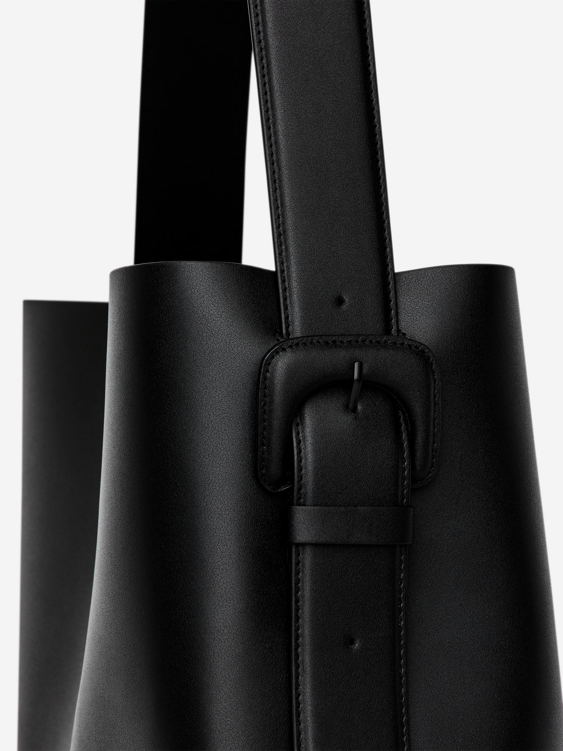 Tote Bag - Black - Women - StillMedia/DescriptiveDetail - 22