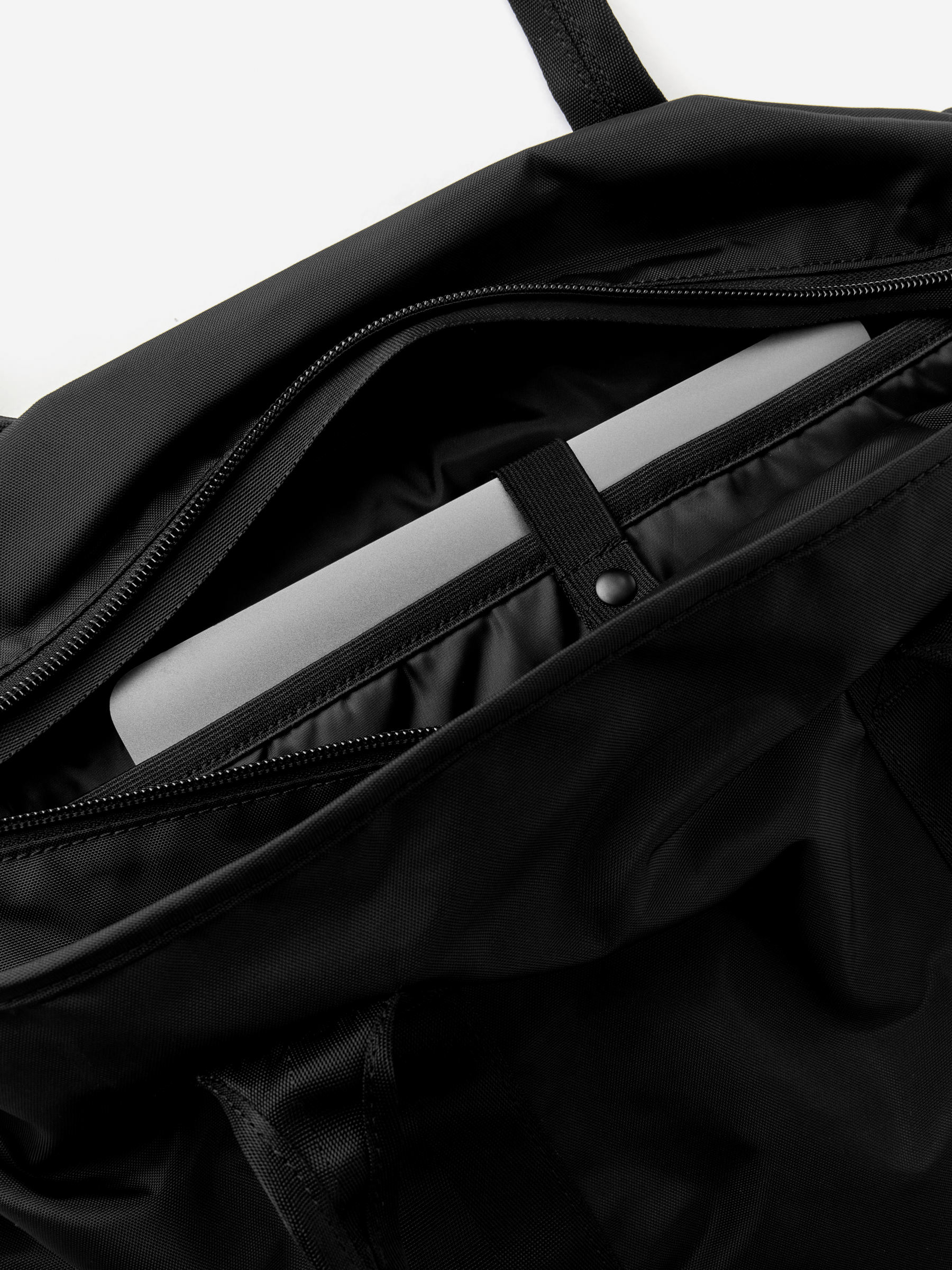 12-Stunden-Tragetasche/-Rucksack - Schwarz - Reise - StillMedia/DescriptiveDetail - 4