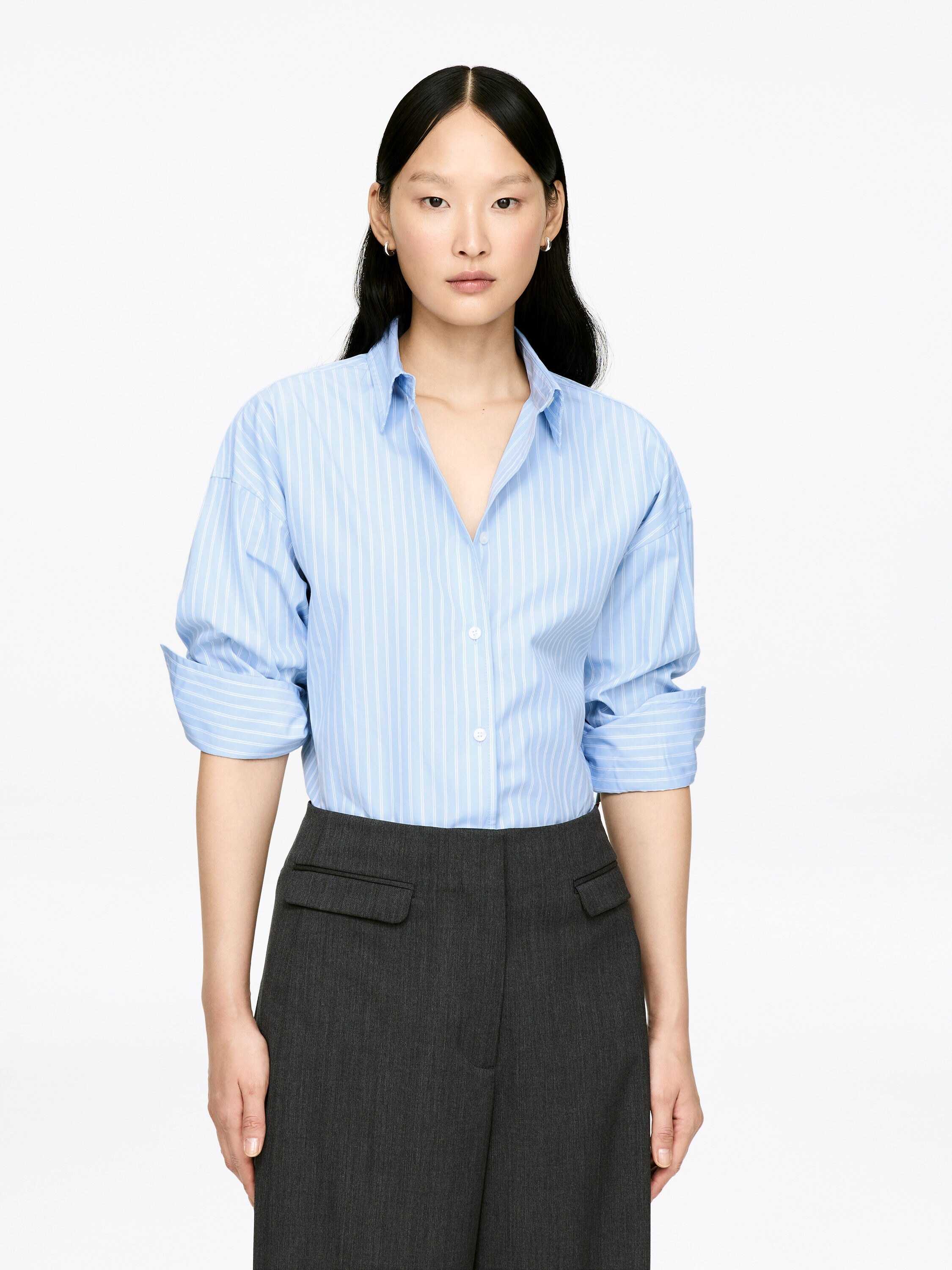 Hemd aus Baumwolle mit weiten Ärmeln-#A3BBE0-14270