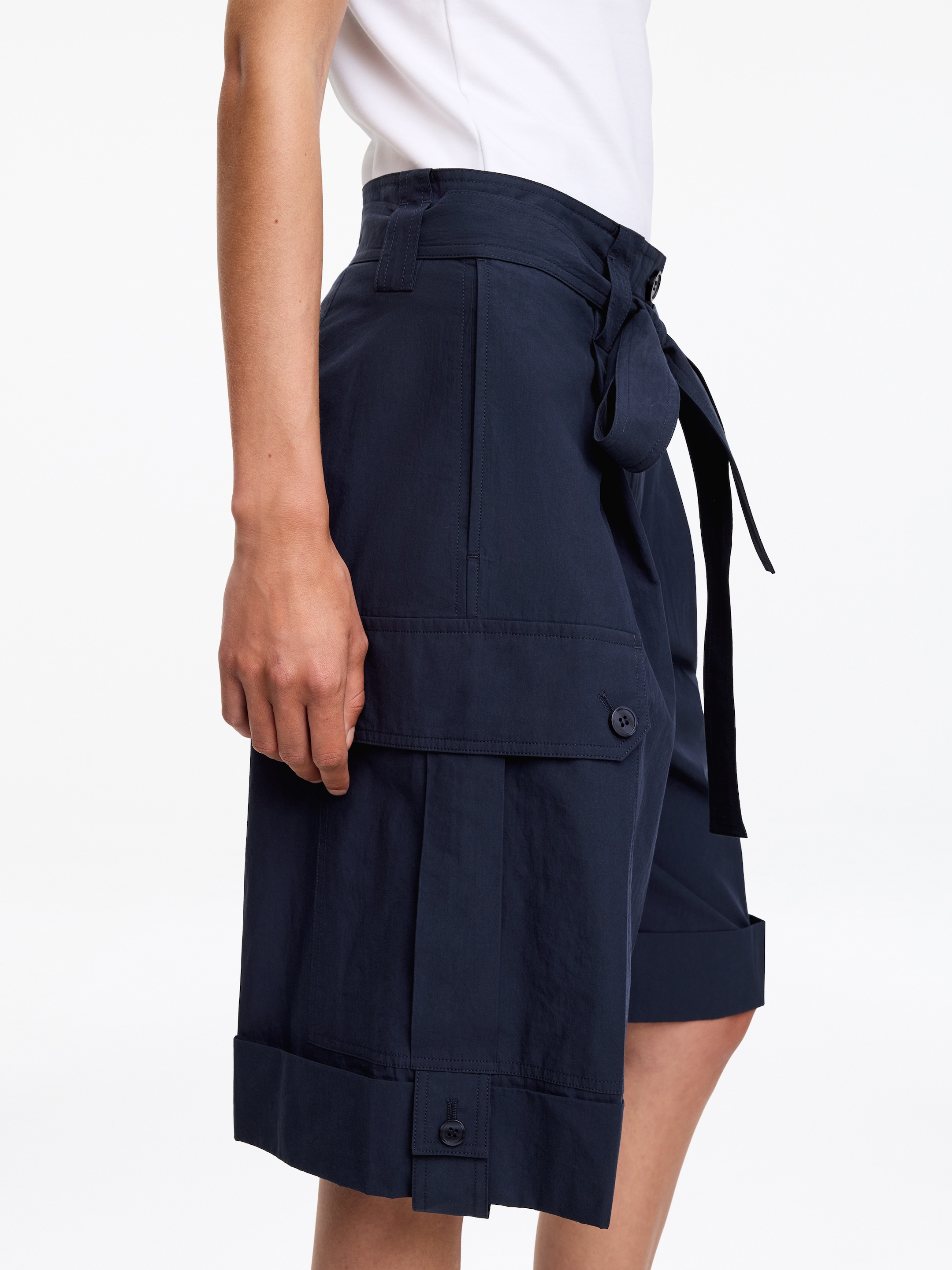 Pima Cotton Utility Shorts - Dark Blue - Relaxed fit - Women - StillMedia/Lookbook - 2