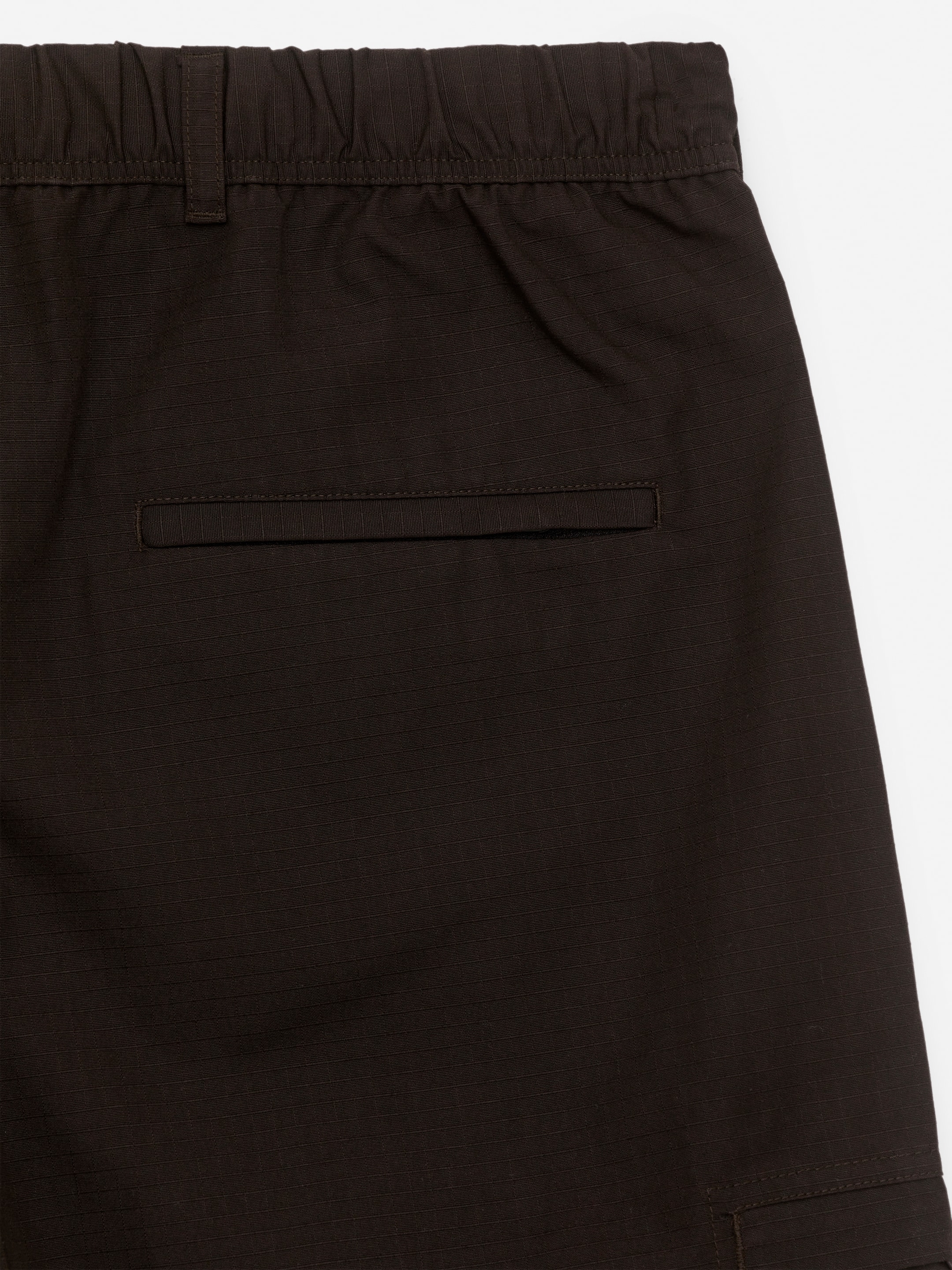 Pantaloni cargo ARKET ACTIVE - Marrone scuro - Regular fit - Men - StillMedia/DescriptiveDetail - 1