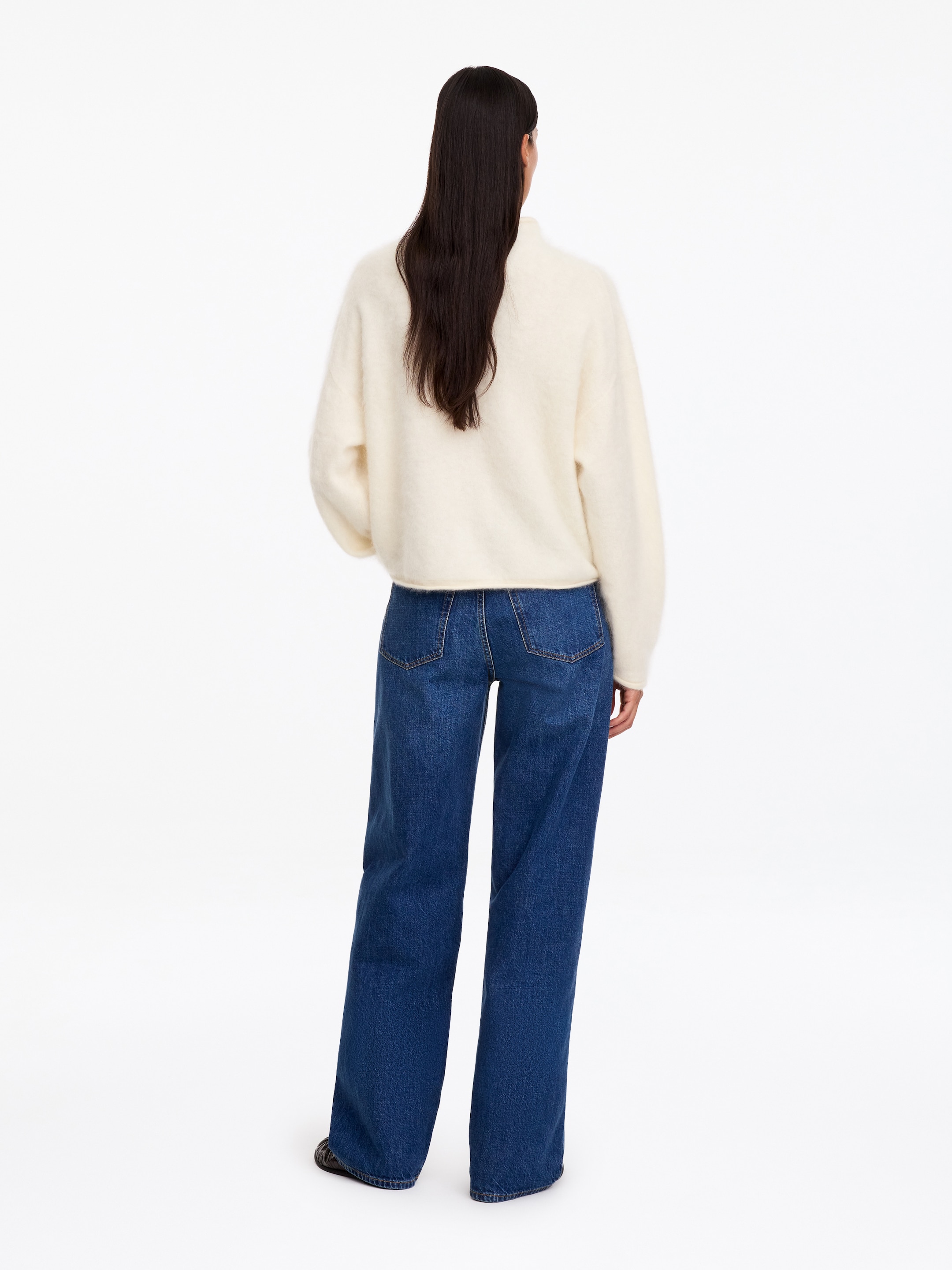 Rollkragenpullover aus reinem Kaschmir - Cremeweiß - Relaxed Fit - women - StillMedia/Lookbook - 4