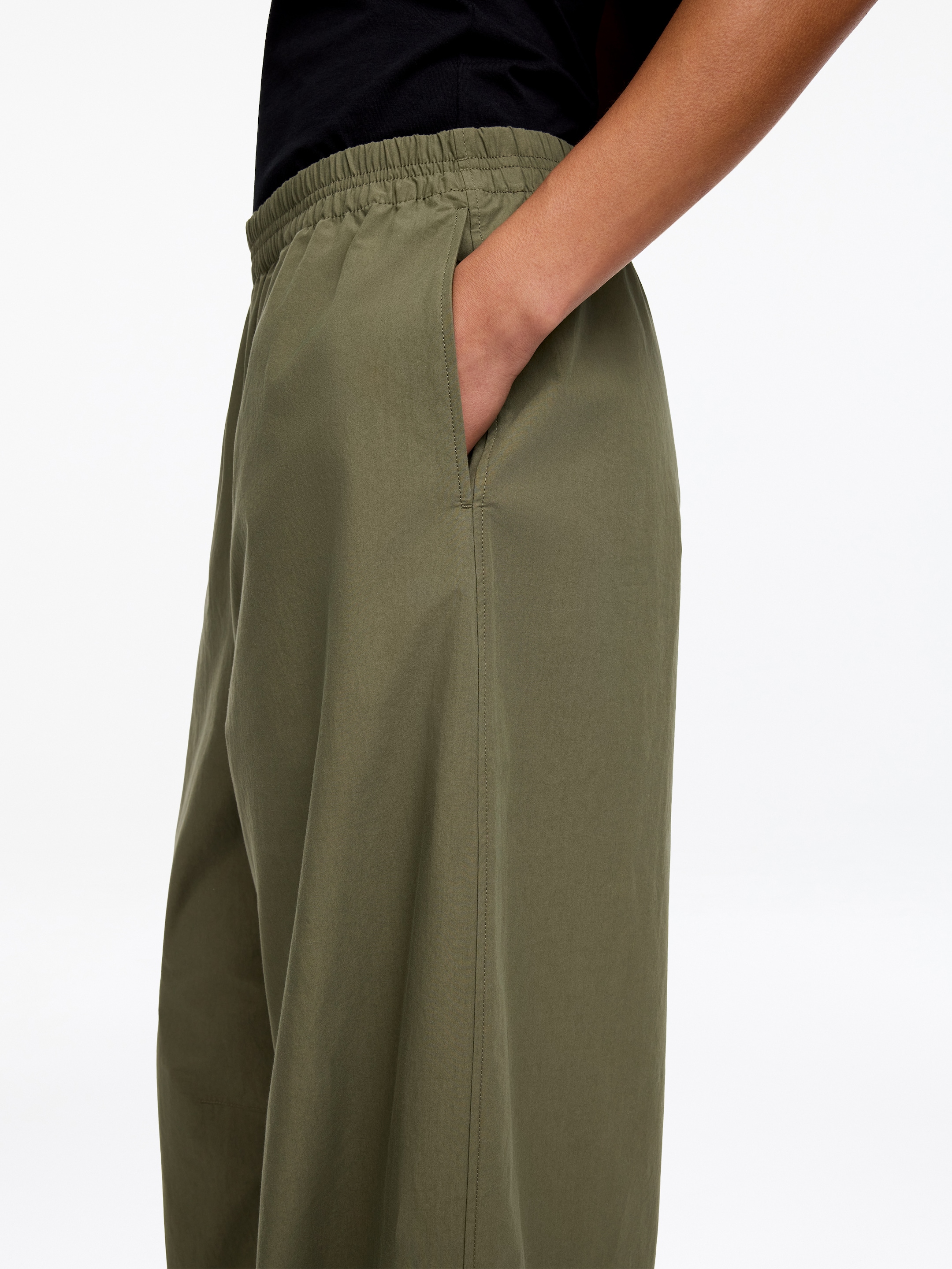 Pantaloni barrel in cotone - Verde kaki - Loose fit - Women - StillMedia/Lookbook - 4