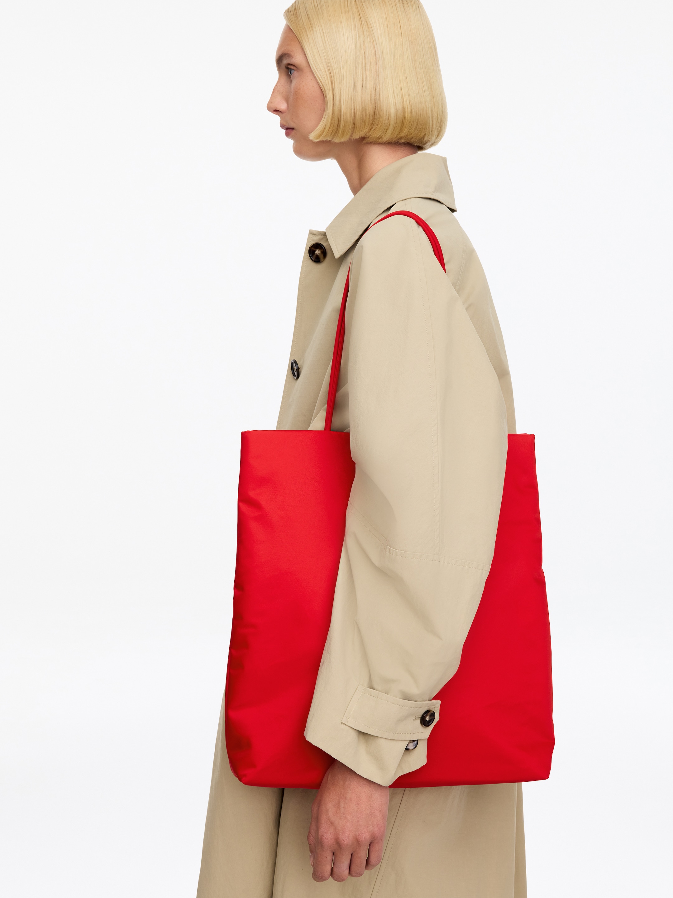 Nylon Tote Bag - Red - women - StillMedia/Lookbook - 3