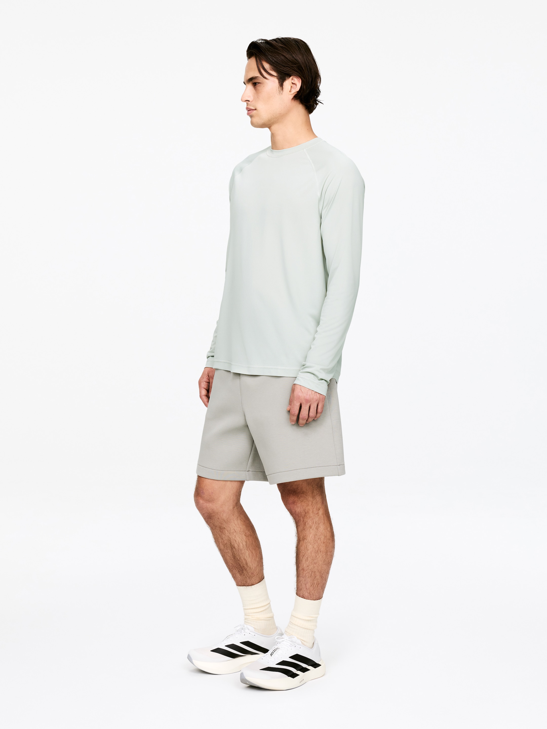 Haut à manches longues ARKET ACTIVE - Vert sauge clair - Regular fit - Homme - StillMedia/Lookbook - 5
