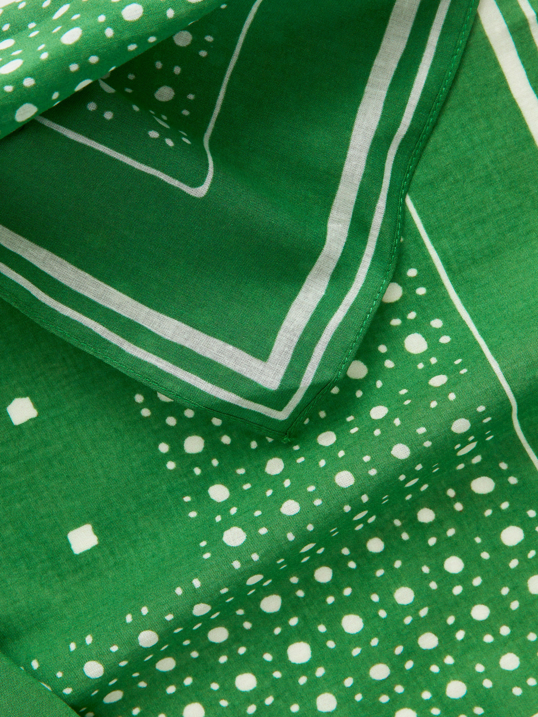 Printed Scarf - Green - Women - StillMedia/DescriptiveDetail - 3