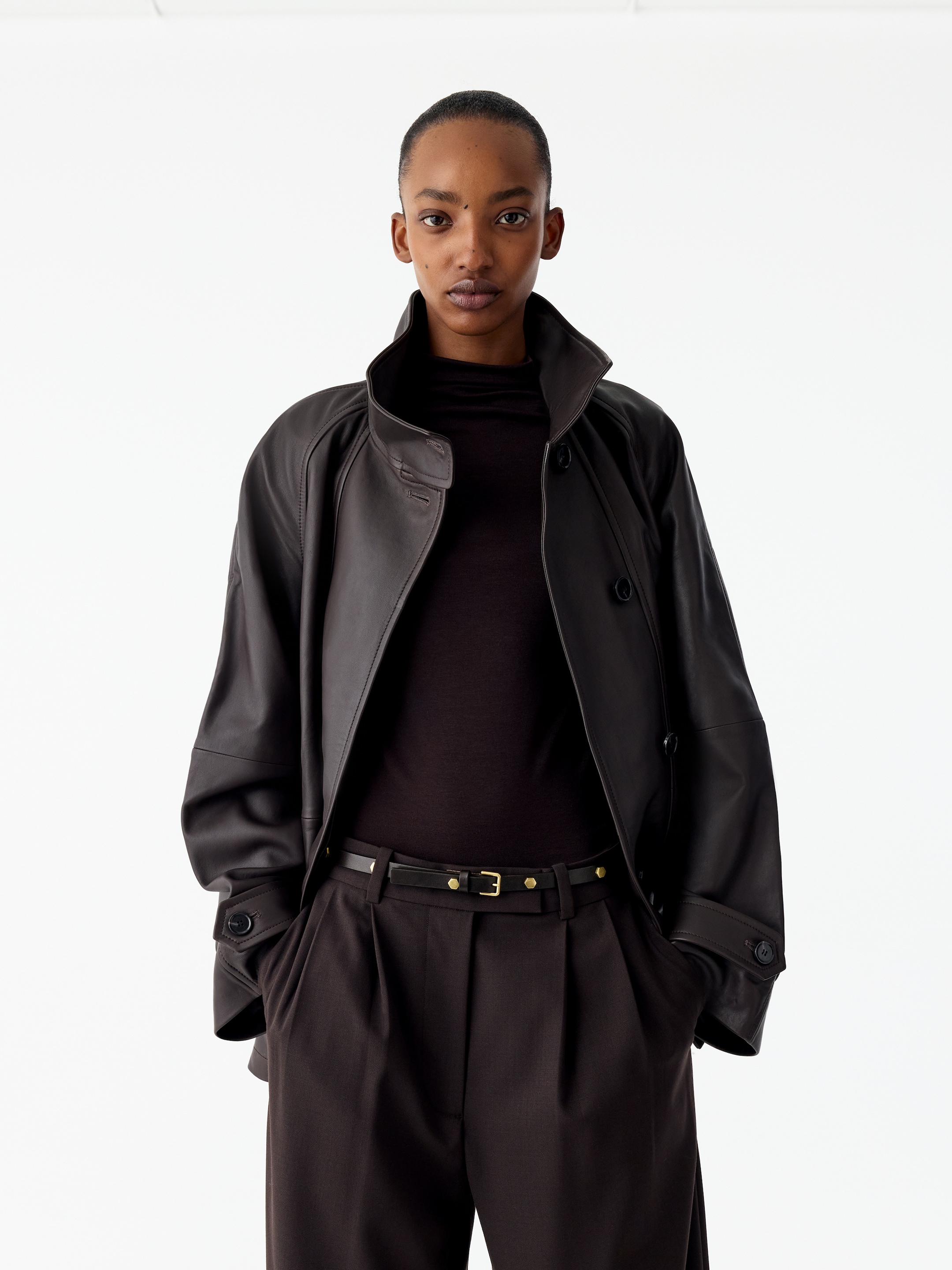 Cintura in pelle con borchie - Marrone - women - StillMedia/Lookbook - 3