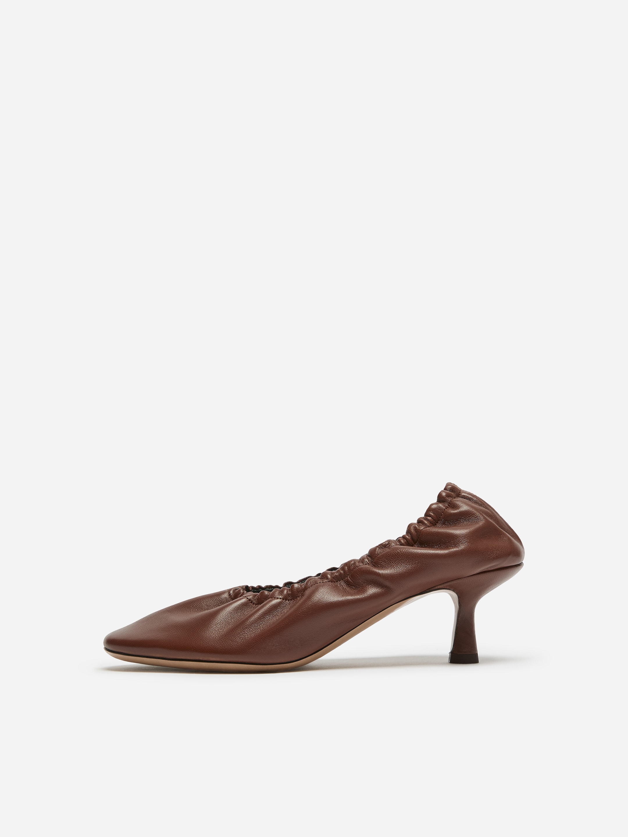 Geraffter Pumps - Dunkles Graubraun - women - StillMedia/DescriptiveStillLife - 1