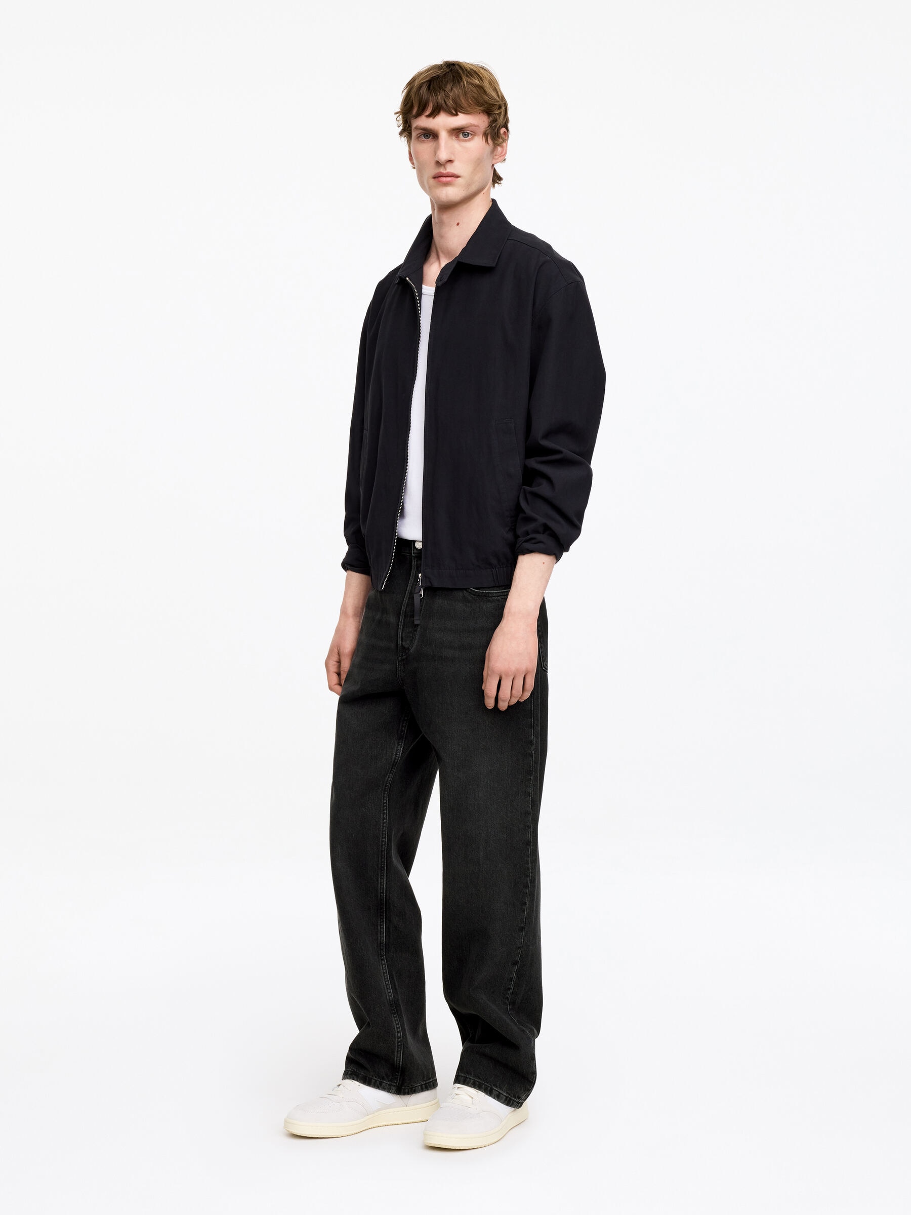 MIST Wide Jeans - Black - Loose fit - Men - StillMedia/Lookbook - 14