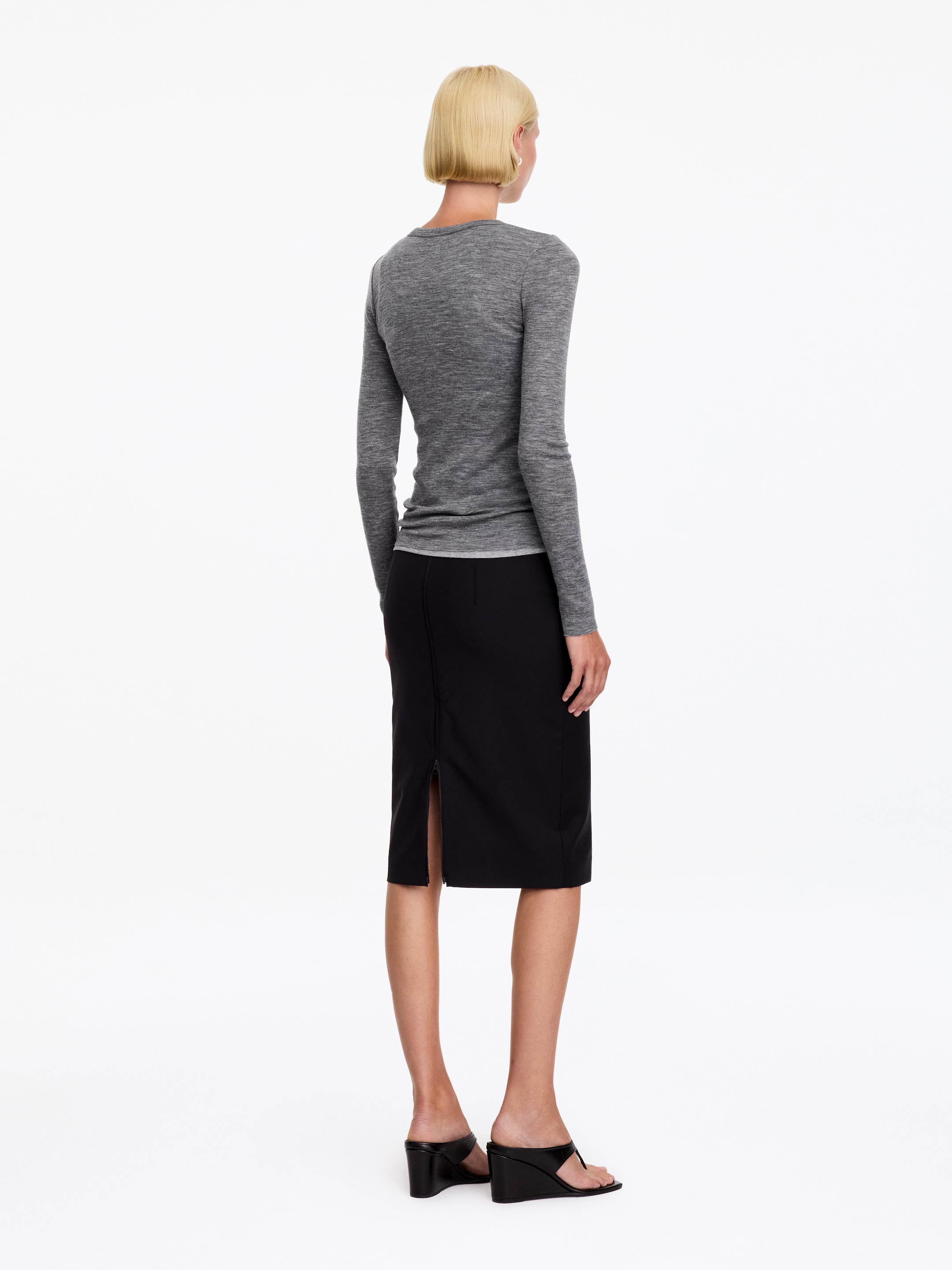 Long-Sleeved Merino Top - Grey - Slim fit - women - StillMedia/Lookbook - 5
