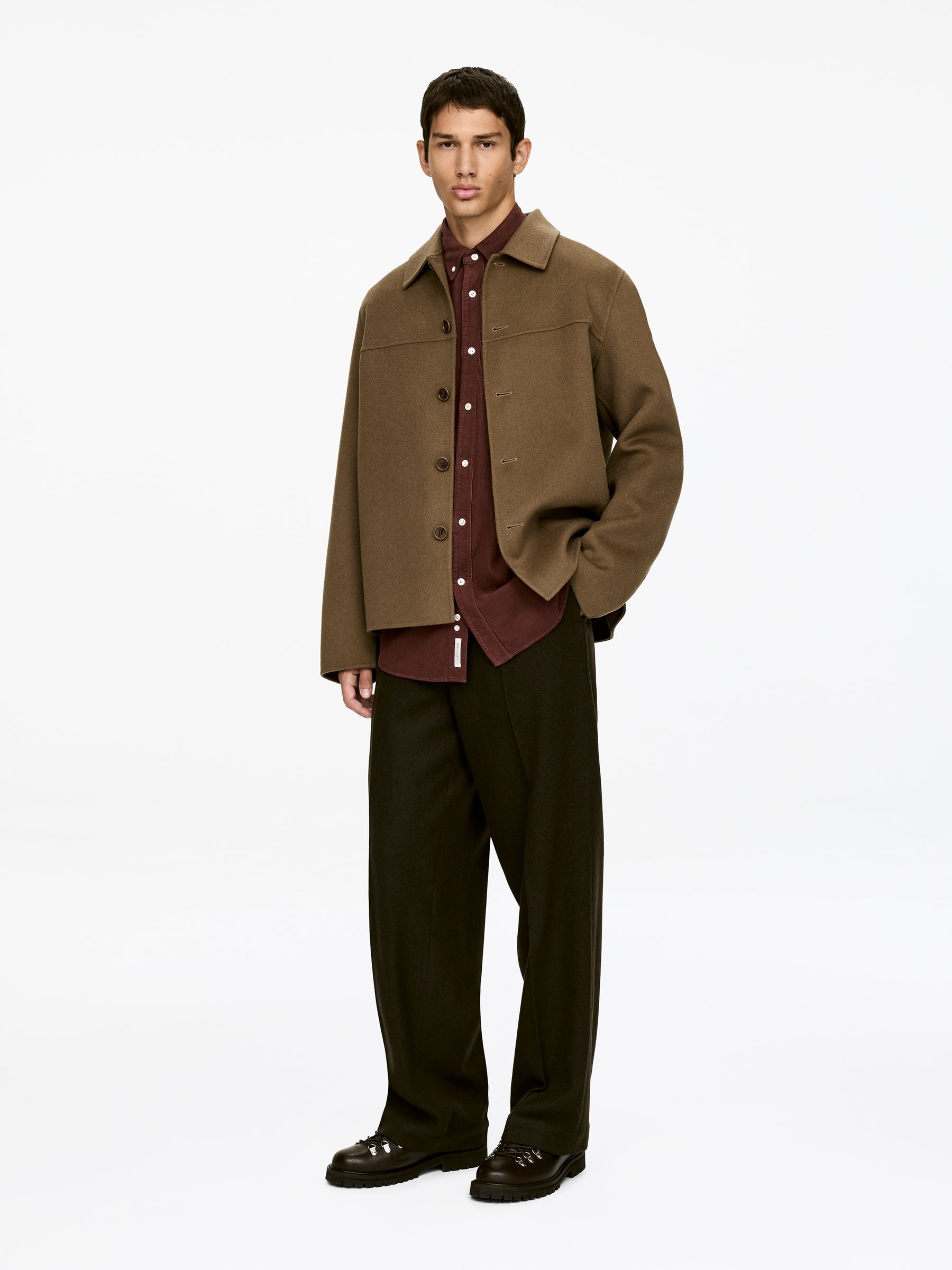 Relaxed Corduroy Shirt - Reddish Brown - Relaxed fit - Men - StillMedia/Lookbook - 4