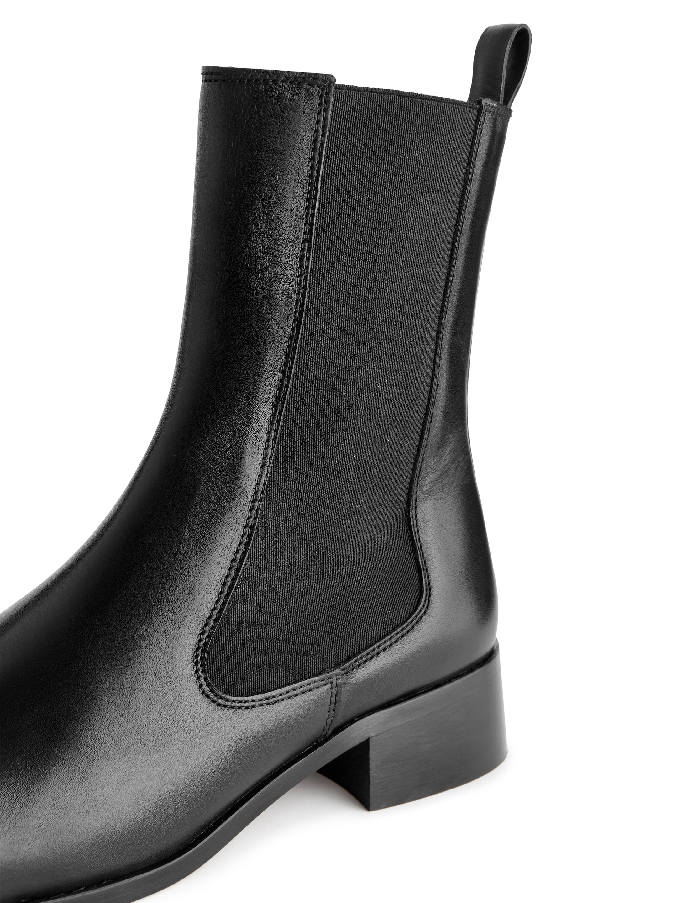 Größeres Bild ansehen: Chelsea Boot mit eckiger Spitze - Schwarz - Ladies | H&M DE 5