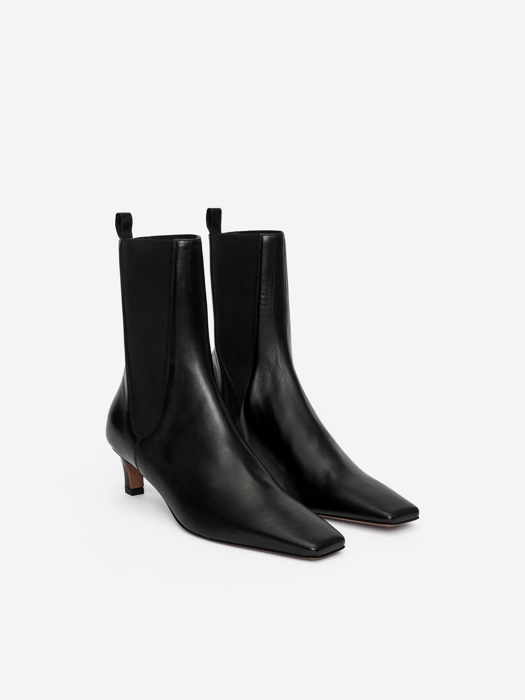 Square-Toe Ankle Boots - Black - Women - StillMedia/DescriptiveStillLife - 3